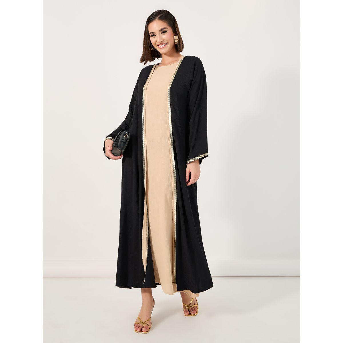 أميرة x ستايلي عباية كريب بتفاصيل مُطرّزة مع فستان-women-arabicclothing-abayas-image-1