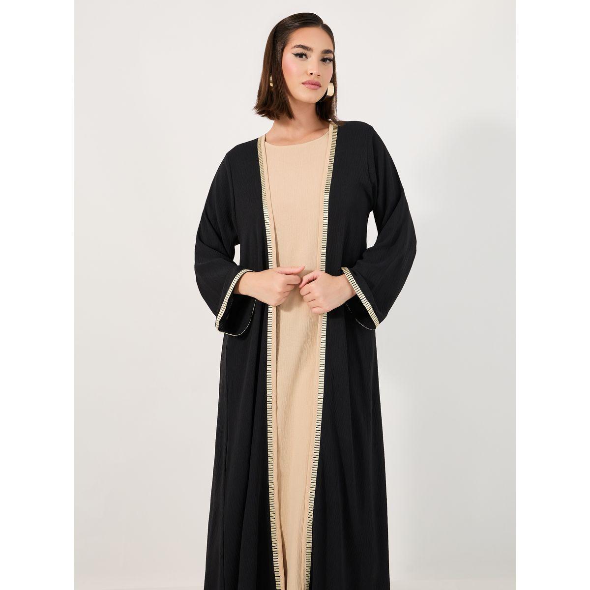 أميرة x ستايلي عباية كريب بتفاصيل مُطرّزة مع فستان-women-arabicclothing-abayas-image-2