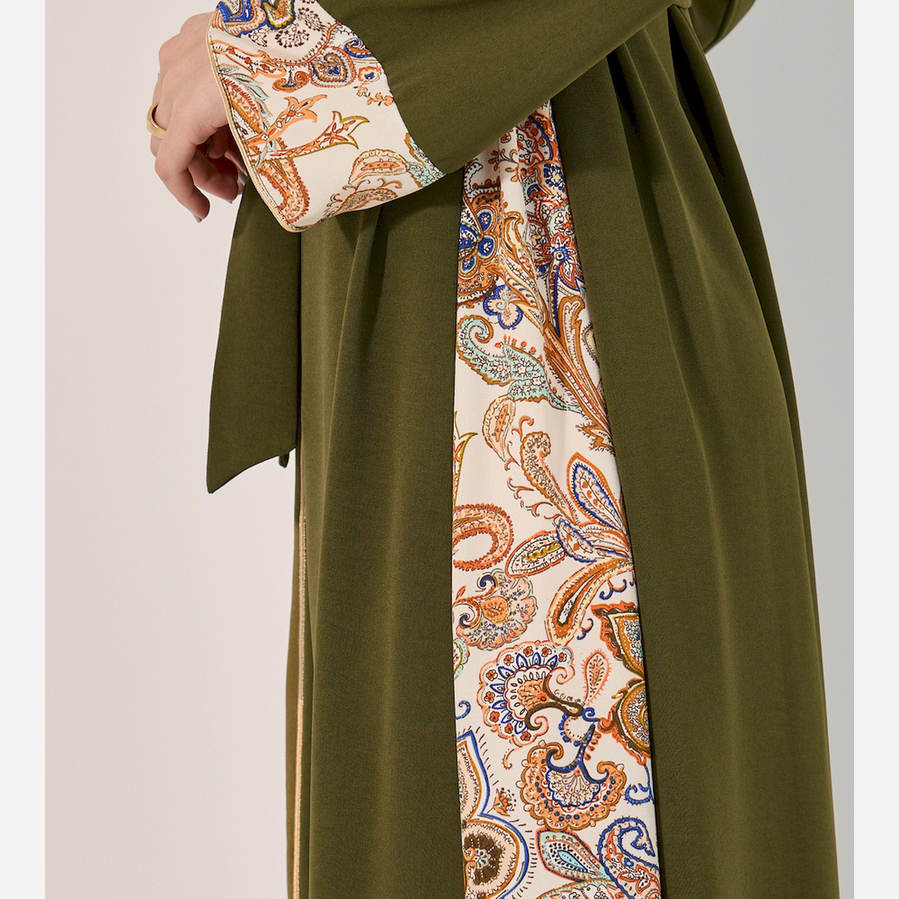 أميرة x ستايلي جلابية مطبعة بحافة واسعة مع تفاصيل ربطة-women-arabicclothing-jalabiyas-image-4