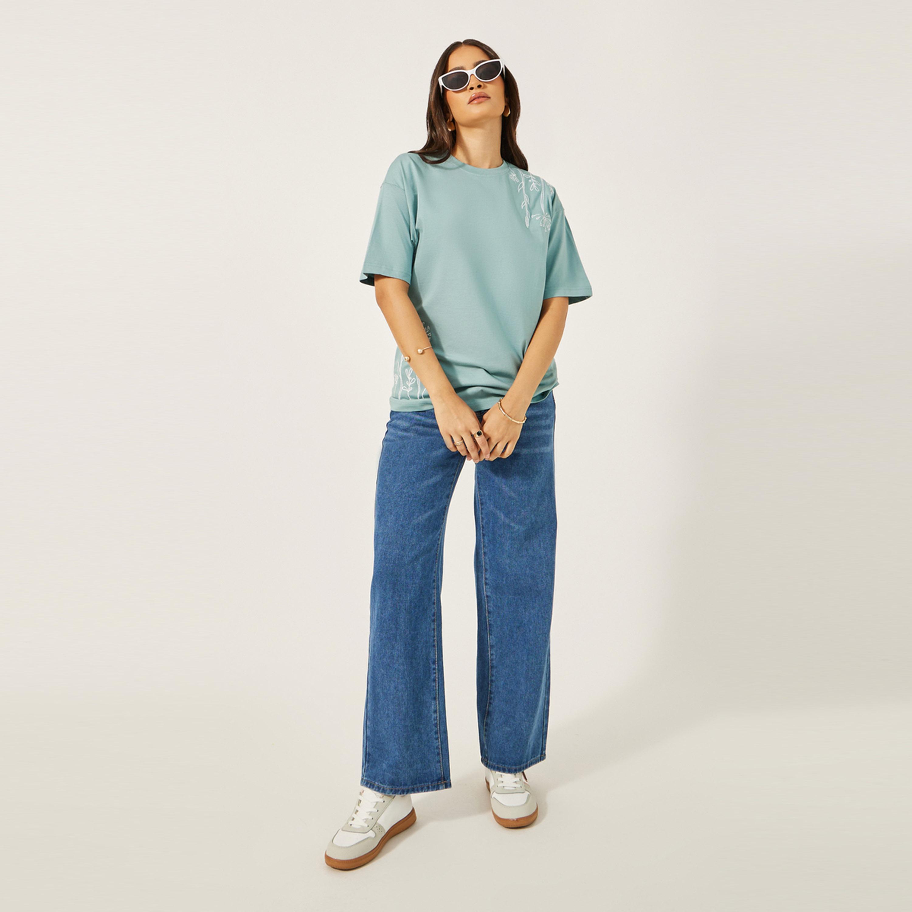 Styli Embroidered Oversized Round Neck Longline T-Shirt-women-clothing-tshirts-image-2