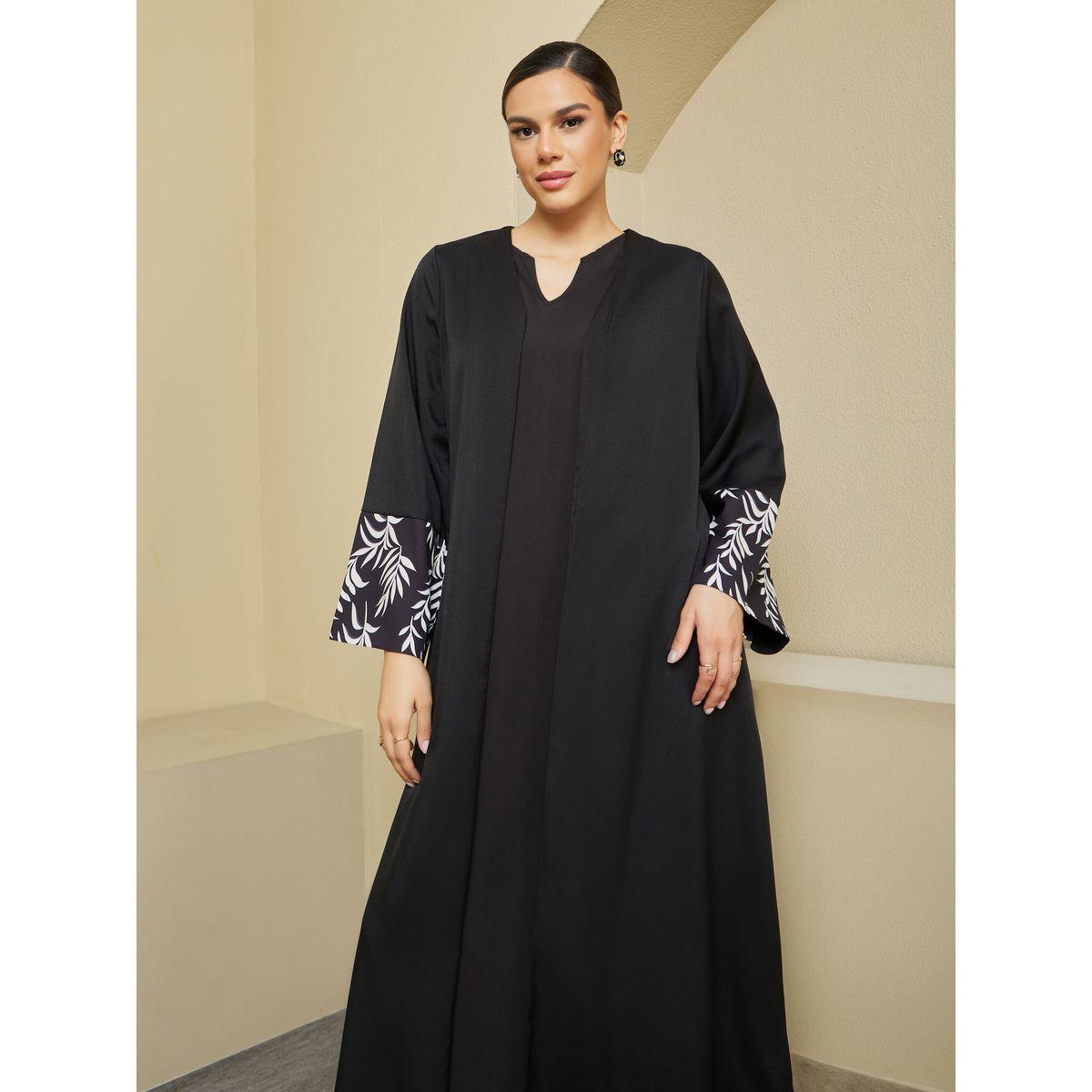 Styli Front Open Abaya with Printed Sleeve Cuff Panel Detail-women-arabicclothing-abayas-image-2