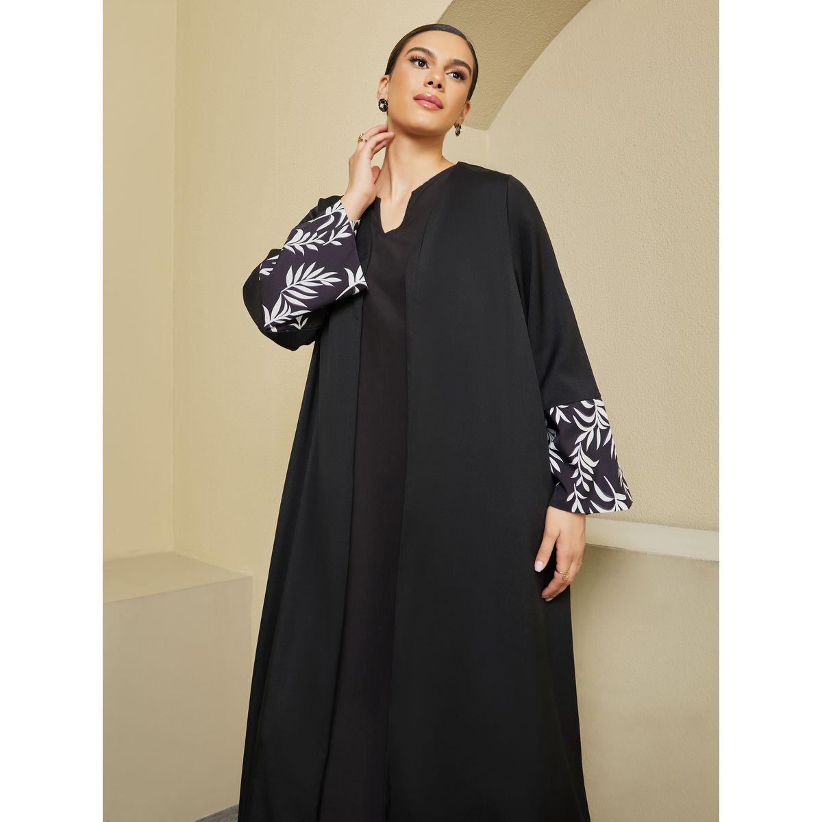 Styli Front Open Abaya with Printed Sleeve Cuff Panel Detail-women-arabicclothing-abayas-image-4