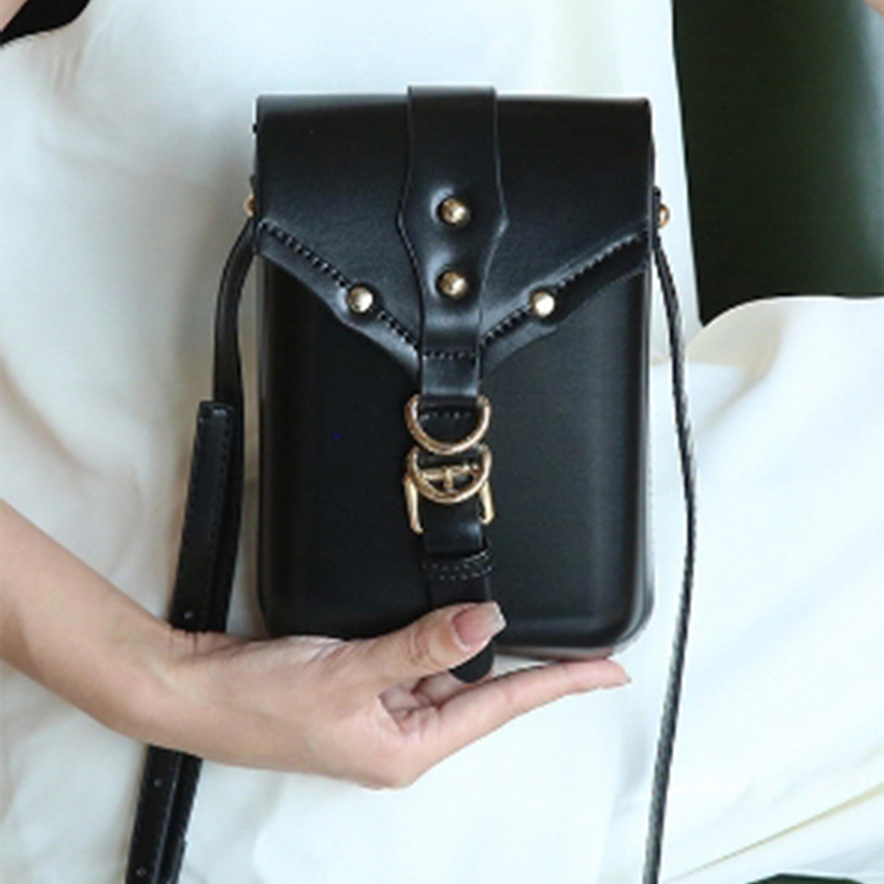 ستايلي - حقيبة كروس بودي مزينة بإبزيم مع قفل مغناطيسي-women-bagsandwallets-handbags-image-8