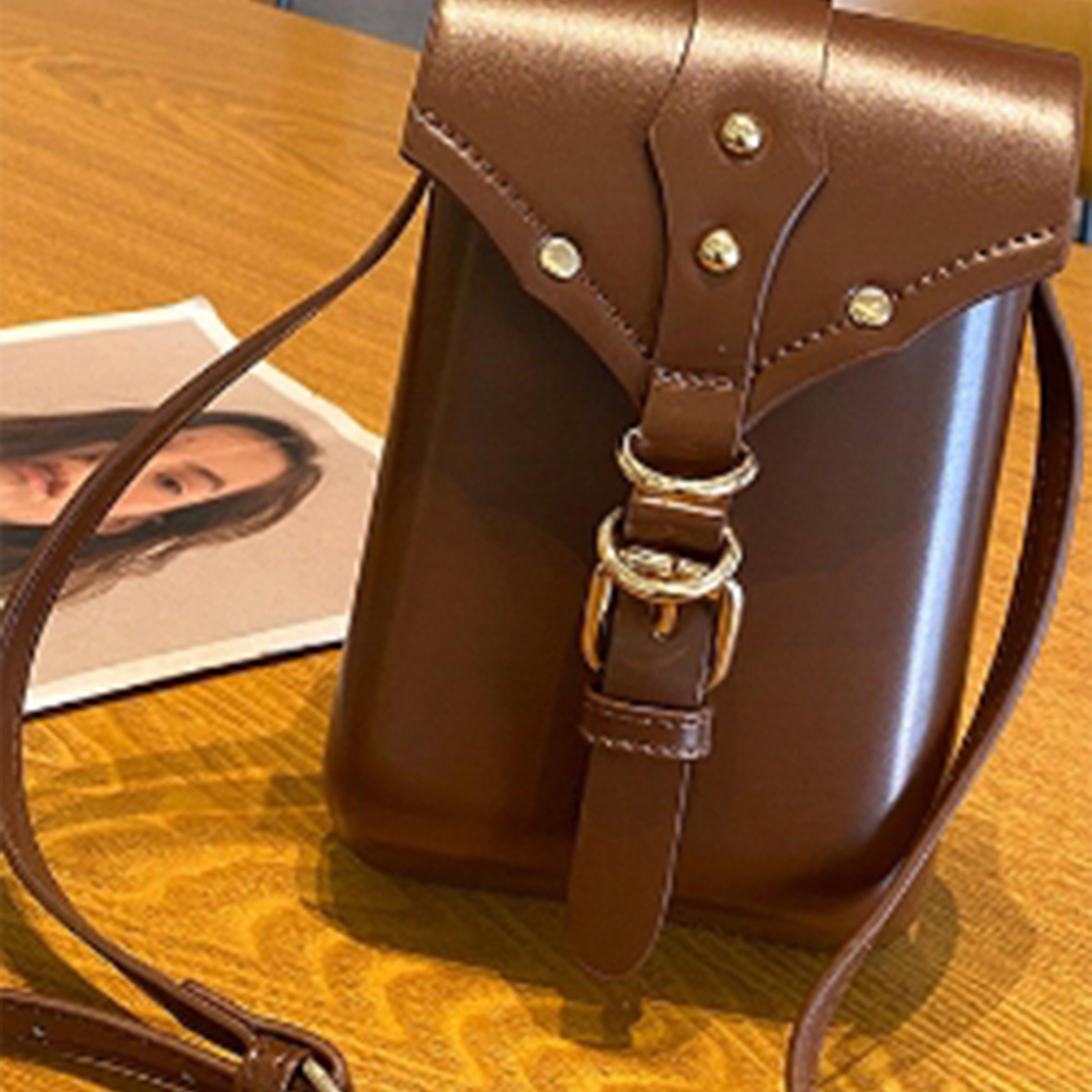 ستايلي - حقيبة كروس بودي مزينة بإبزيم مع قفل مغناطيسي-women-bagsandwallets-handbags-image-8