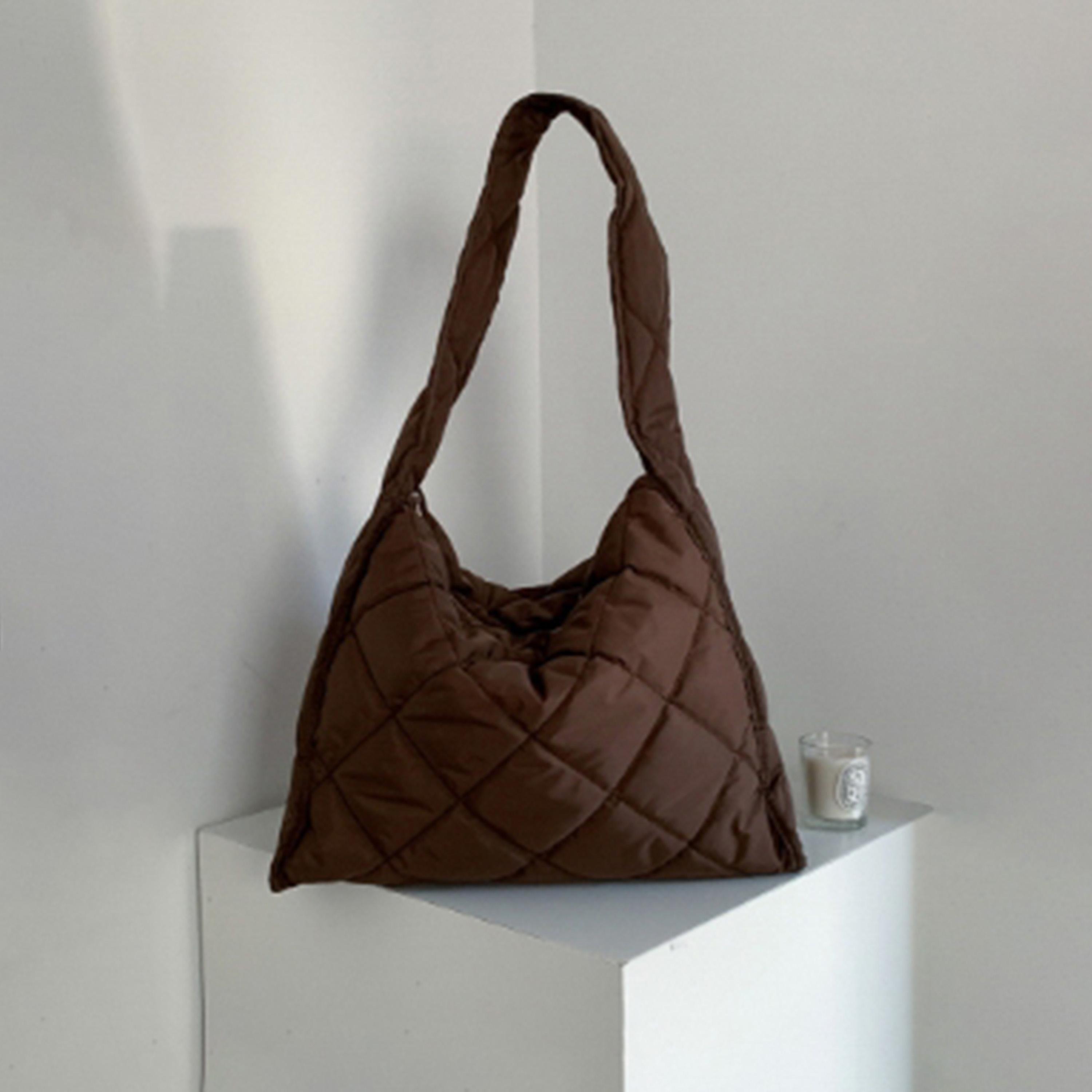 Styli Diamond Pattern Quilted Shoulder Bag with Zip Closure-women-bagsandwallets-handbags-image-10