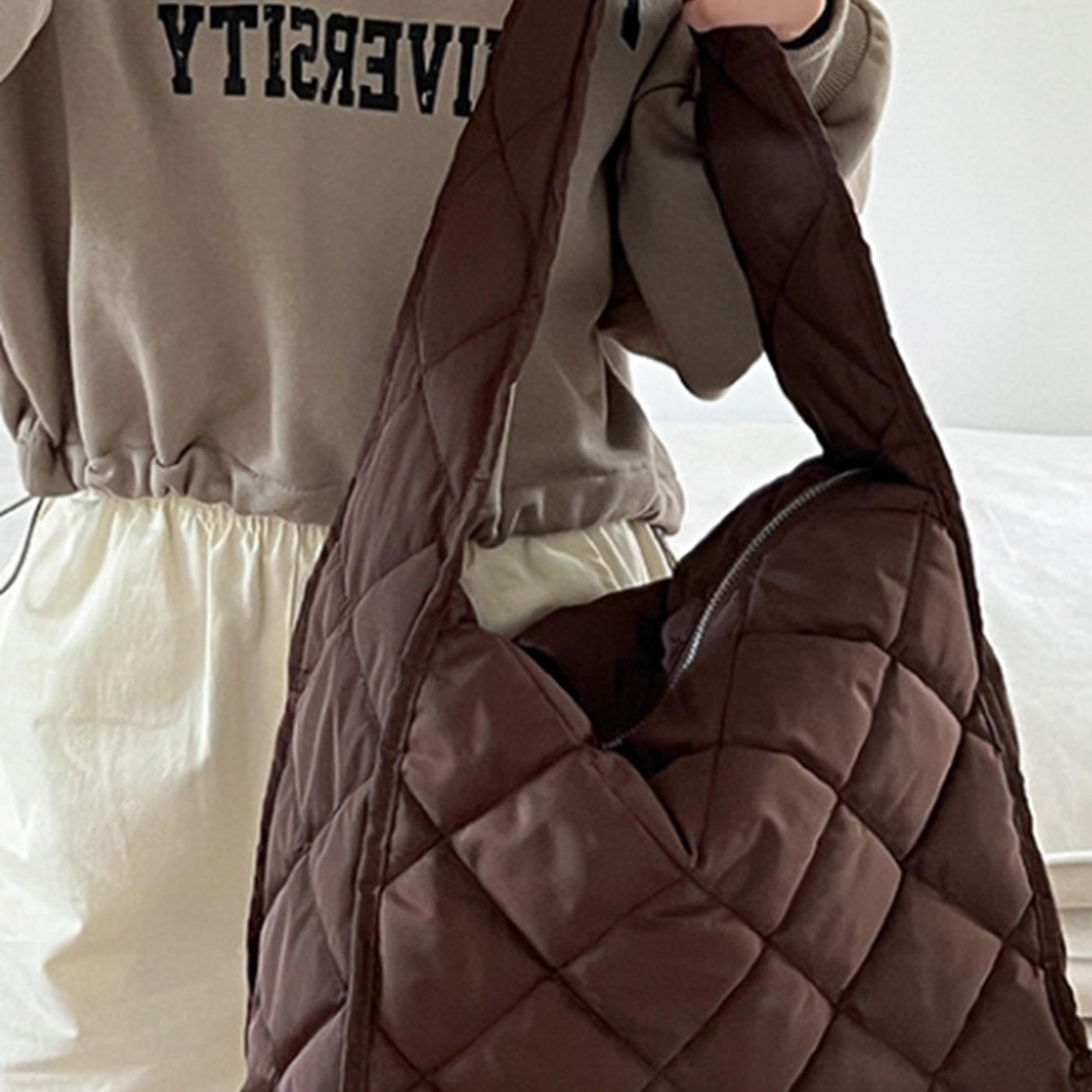 ستايلي - حقيبة كتف مبطنة بنمط ماسي مع إغلاق بسحاب-women-bagsandwallets-handbags-image-8