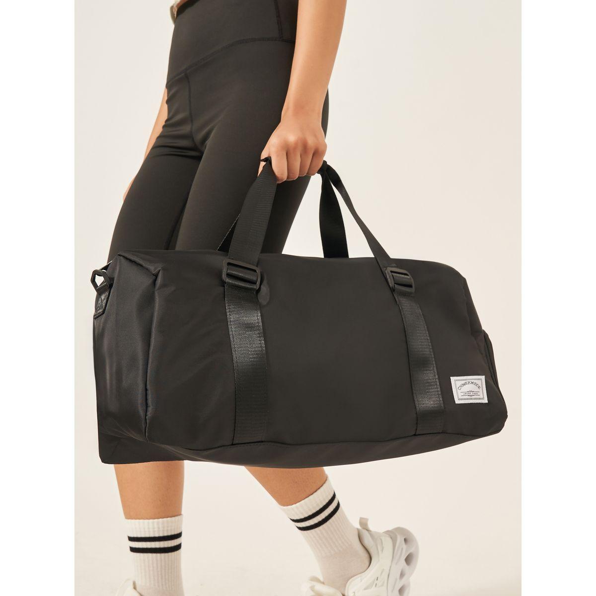 شنطة رياضية مزين بشارة ومقبضين يد-travel-luggagesandbags-dufflebags-image-3