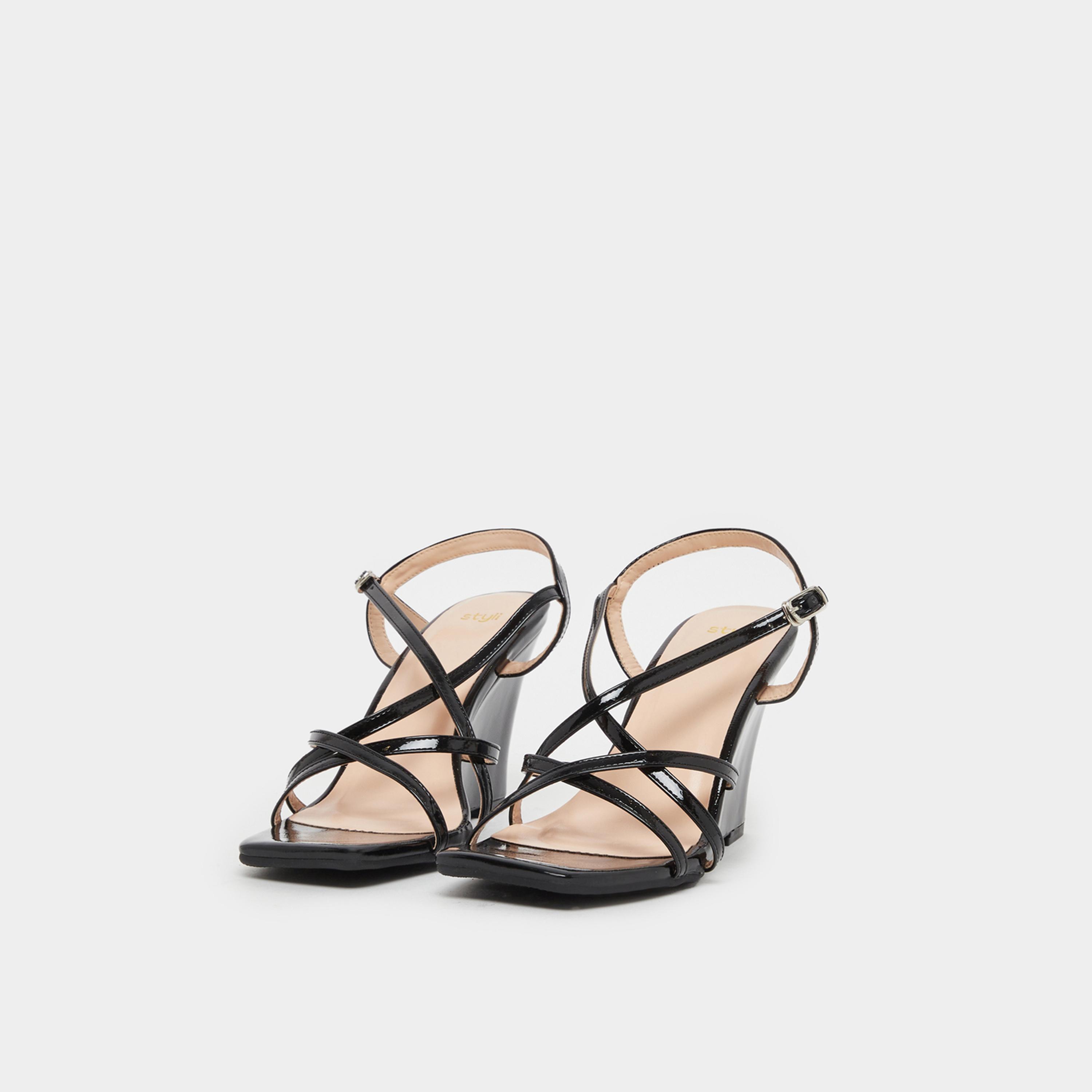 ستايلي - صندل بكعب إسفين وأشرطة سادة-women-shoes-sandals-heeled-image-2