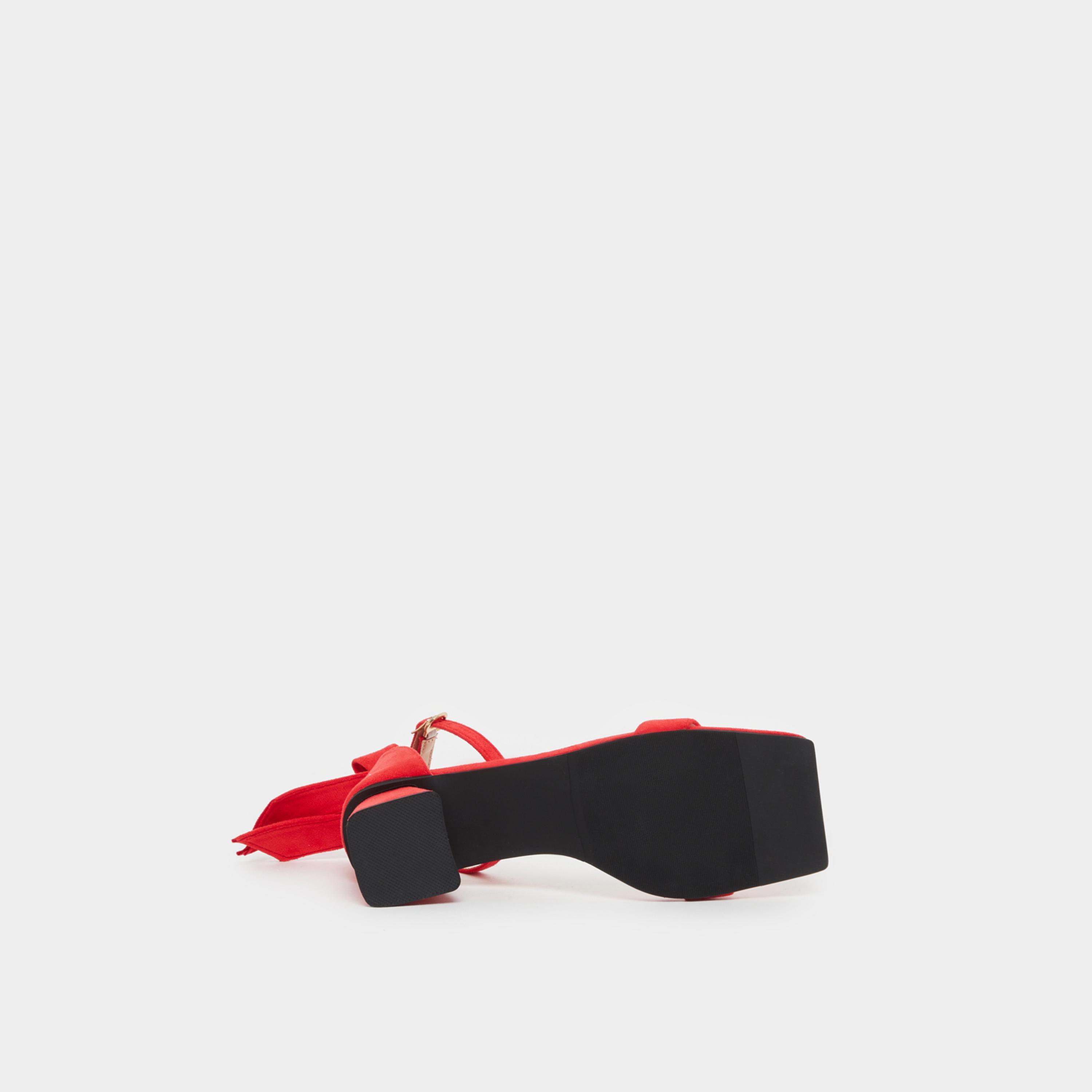 ستايلي - صندل بكعب عريض وحزام للكاحل وتفاصيل فيونكة من الخلف-women-shoes-sandals-heeled-image-6