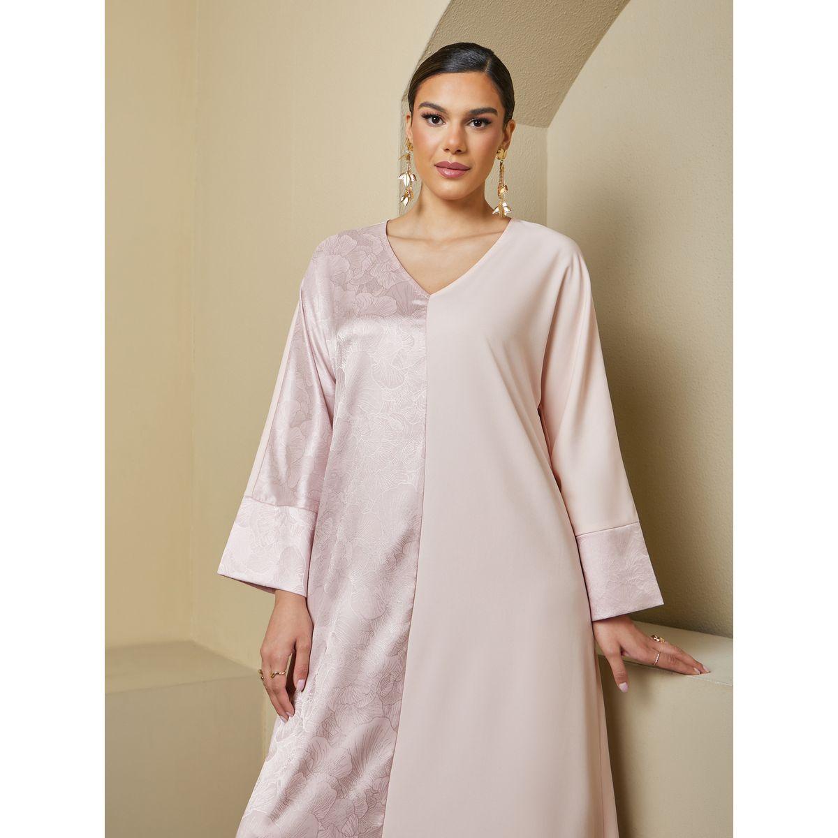 جلابية بتفاصيل جاكار وحافة واسعة-women-arabicclothing-jalabiyas-image-3