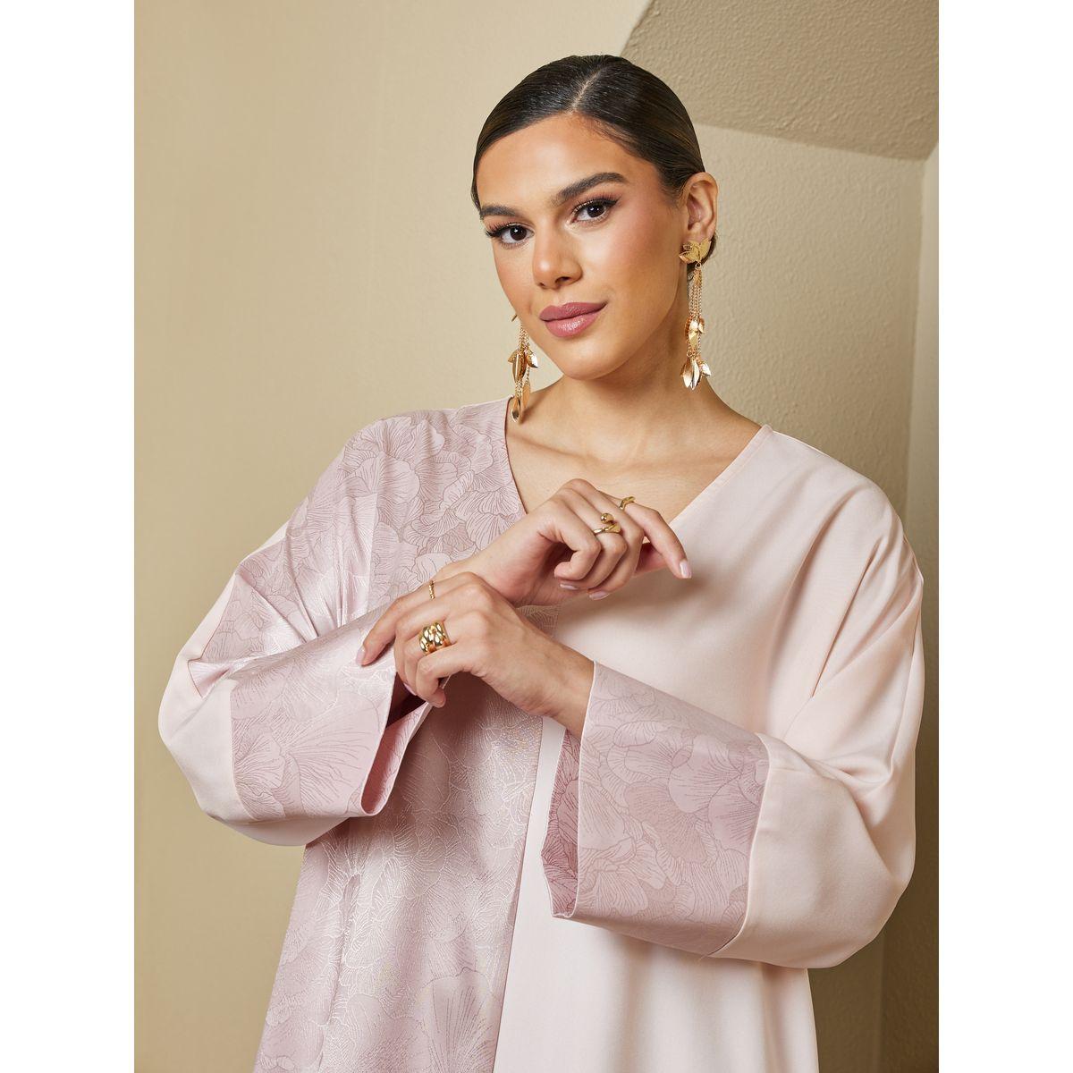 جلابية بتفاصيل جاكار وحافة واسعة-women-arabicclothing-jalabiyas-image-4