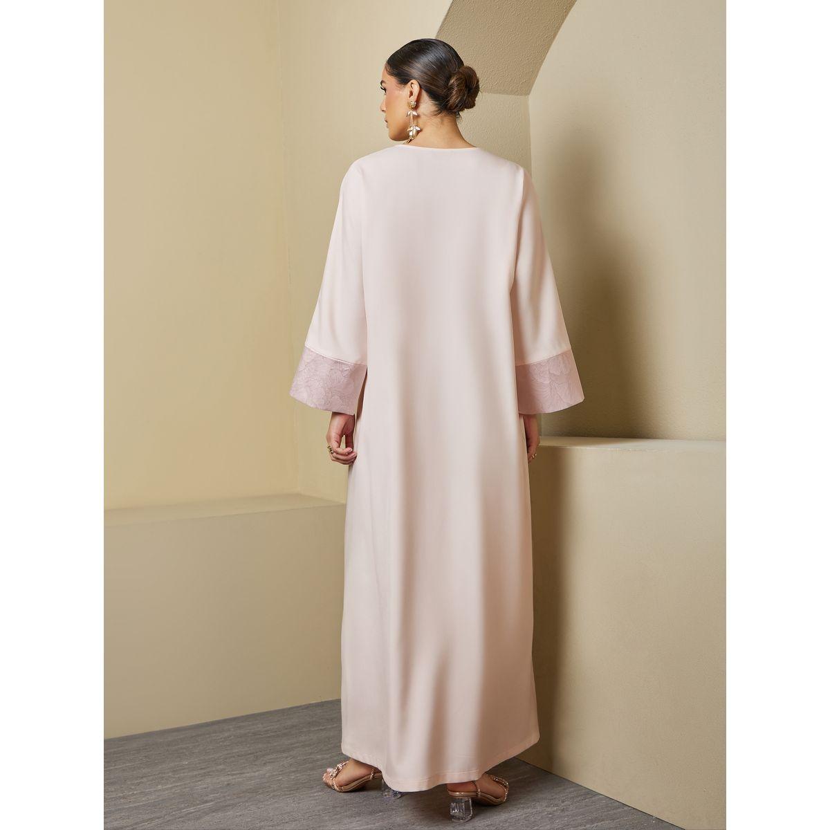 جلابية بتفاصيل جاكار وحافة واسعة-women-arabicclothing-jalabiyas-image-5