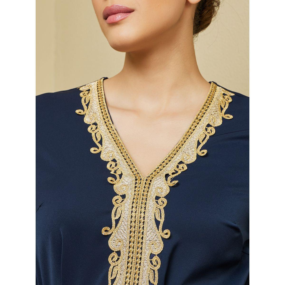 Styli A-Line Front Slit Belted Kaftan with Lace Detail-women-arabicclothing-kaftan-image-5