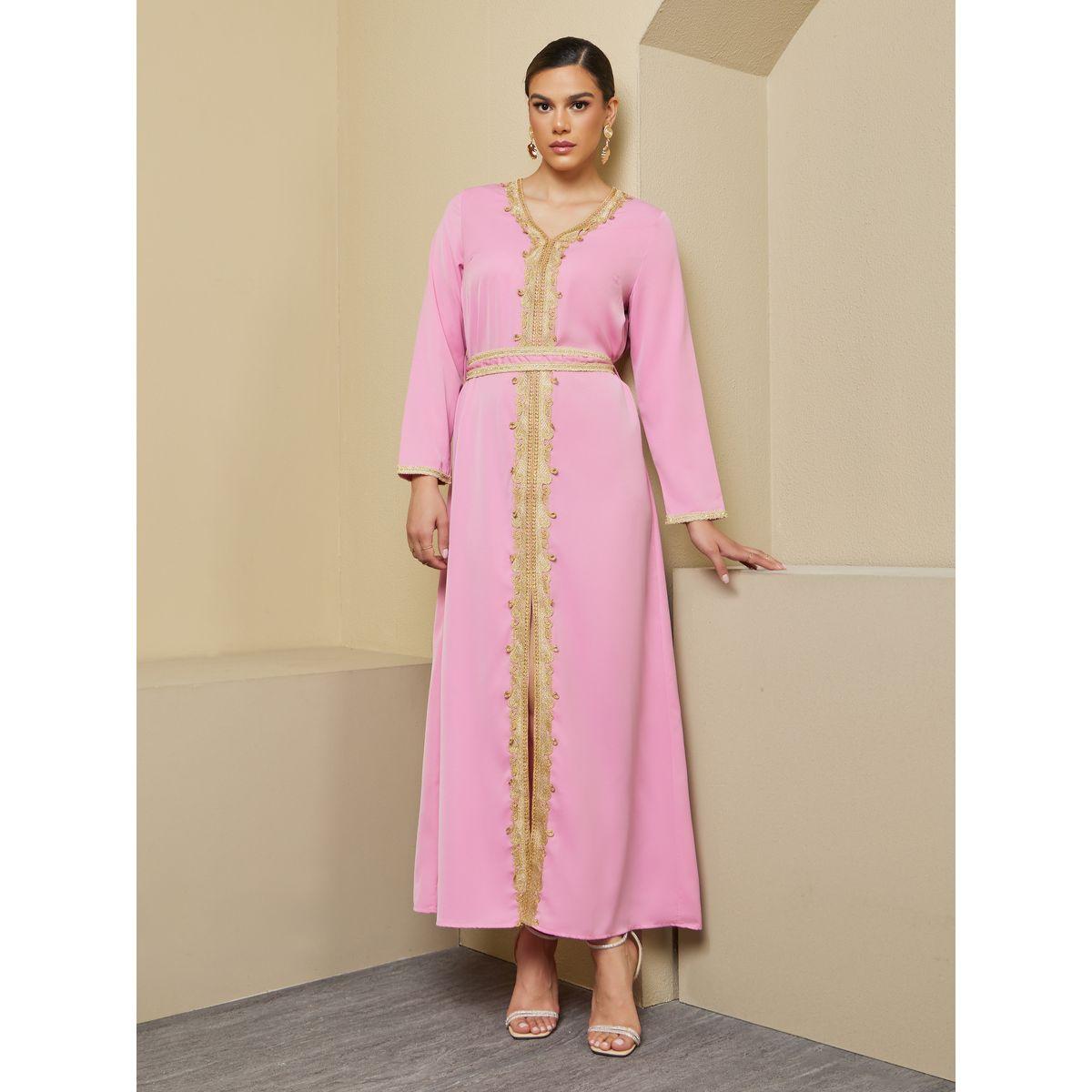 قفطان بحواف واسعة مع تداخلات دانتيل وأزرار-women-arabicclothing-kaftan-image-2