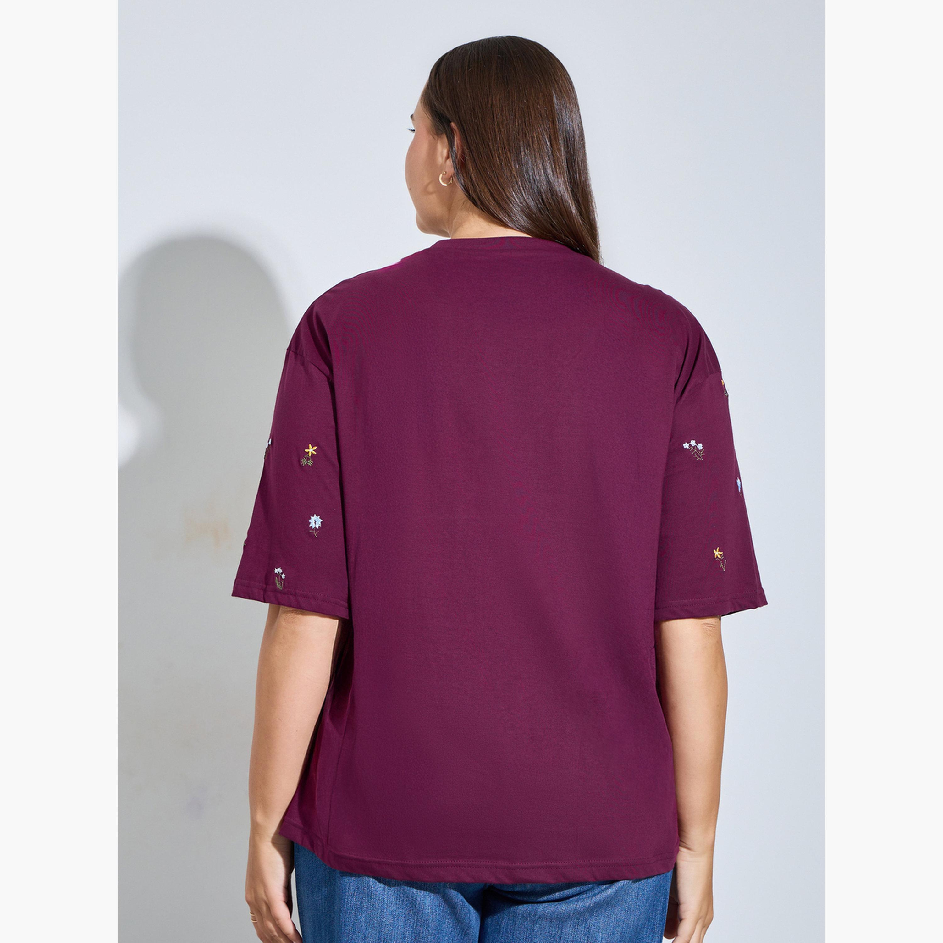 Styli Purple Plus Size Oversized All Over Floral Embroidered T-Shirt-women-clothing-plussize-tshirts-image-3