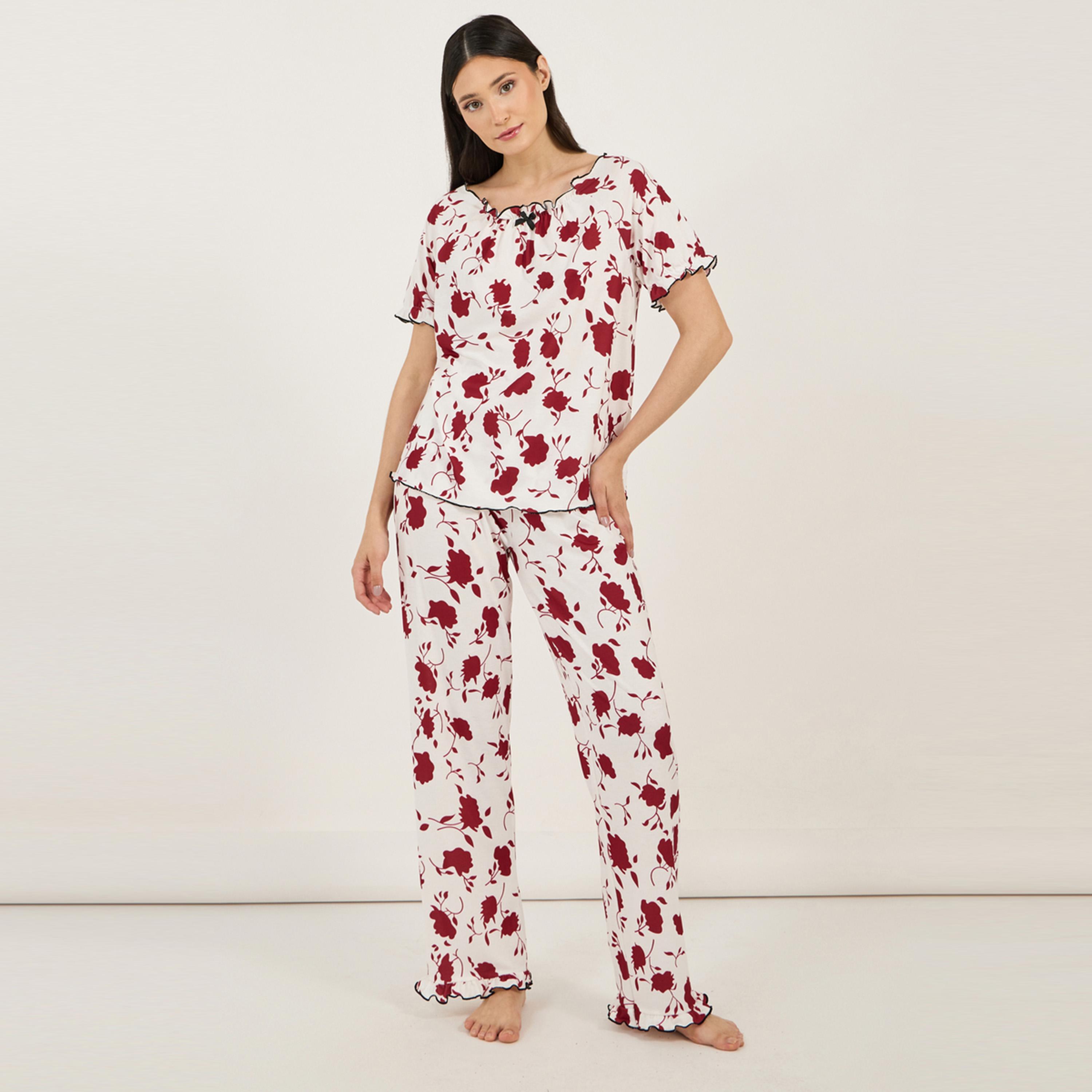 ستايلي - طقم بلوزة موردة مع بنطال بيجامة أنوايند-women-clothing-nightwear-pyjamas-longsets-image-1