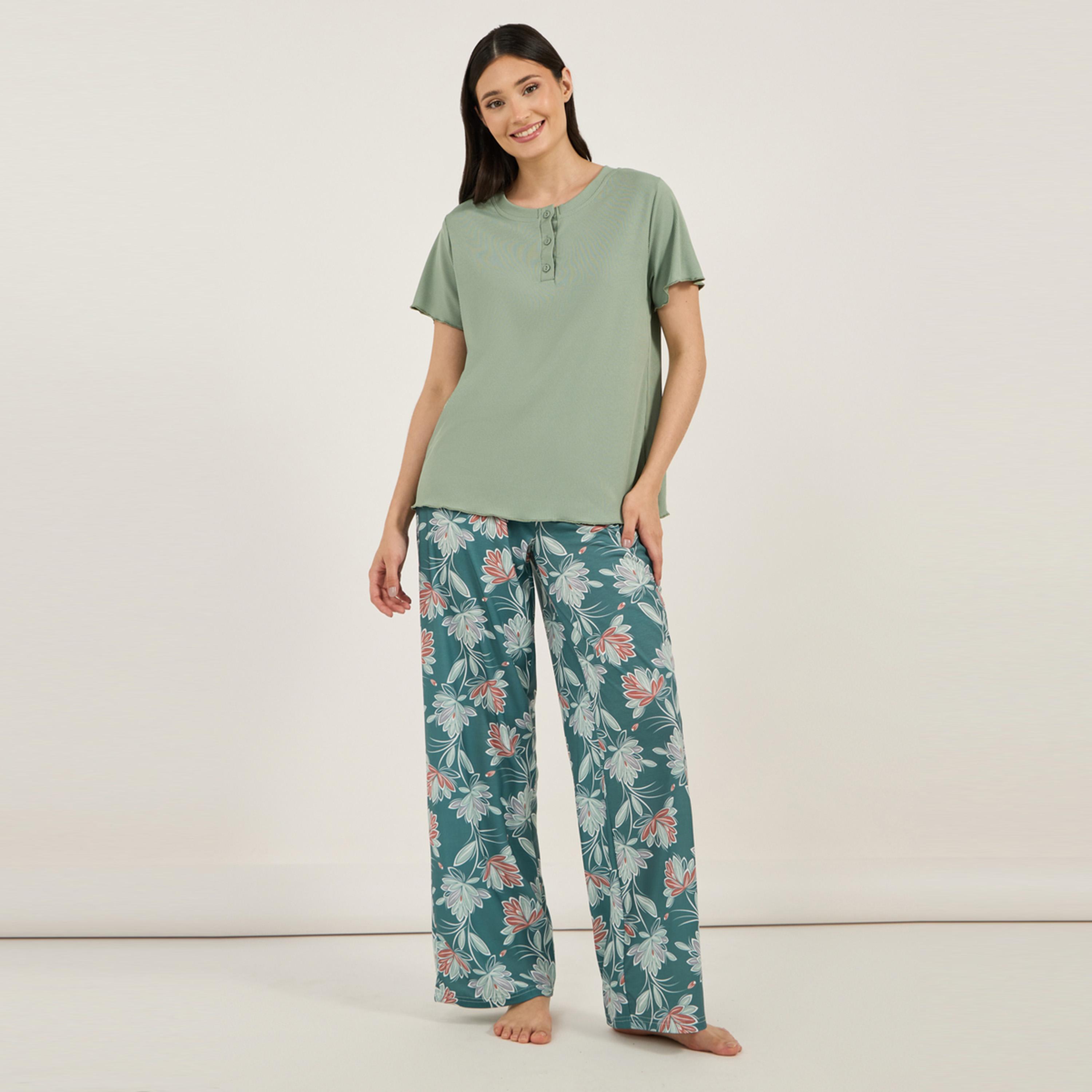 Styli Unwind Rib Placket T-Shirt & Floral Print Pyjama Set-women-clothing-nightwear-pyjamas-longsets-image-2