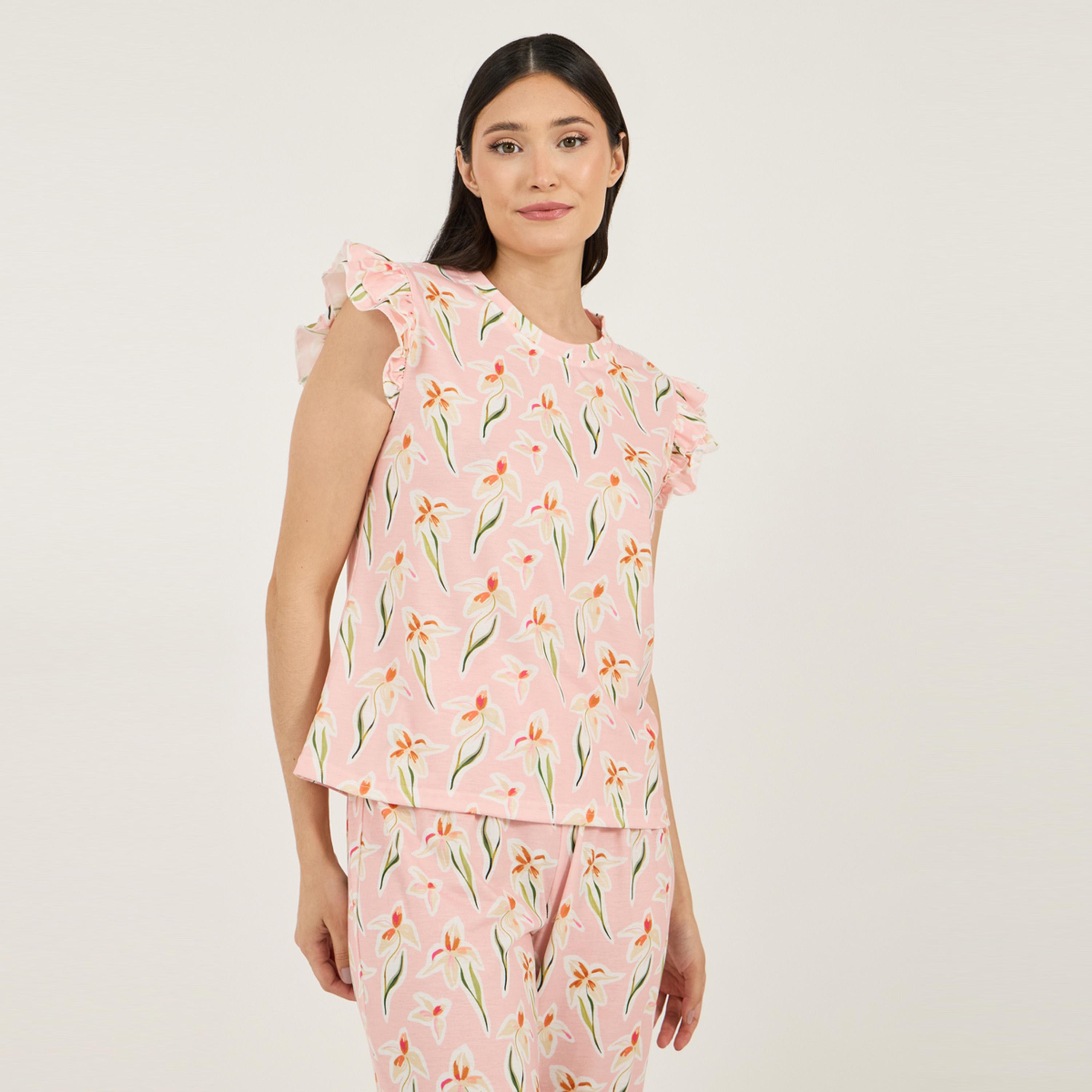 Styli Unwind All Over Floral Print Ruffled Sleeve T-Shirt & Capri Set-women-clothing-nightwear-pyjamas-longsets-image-2