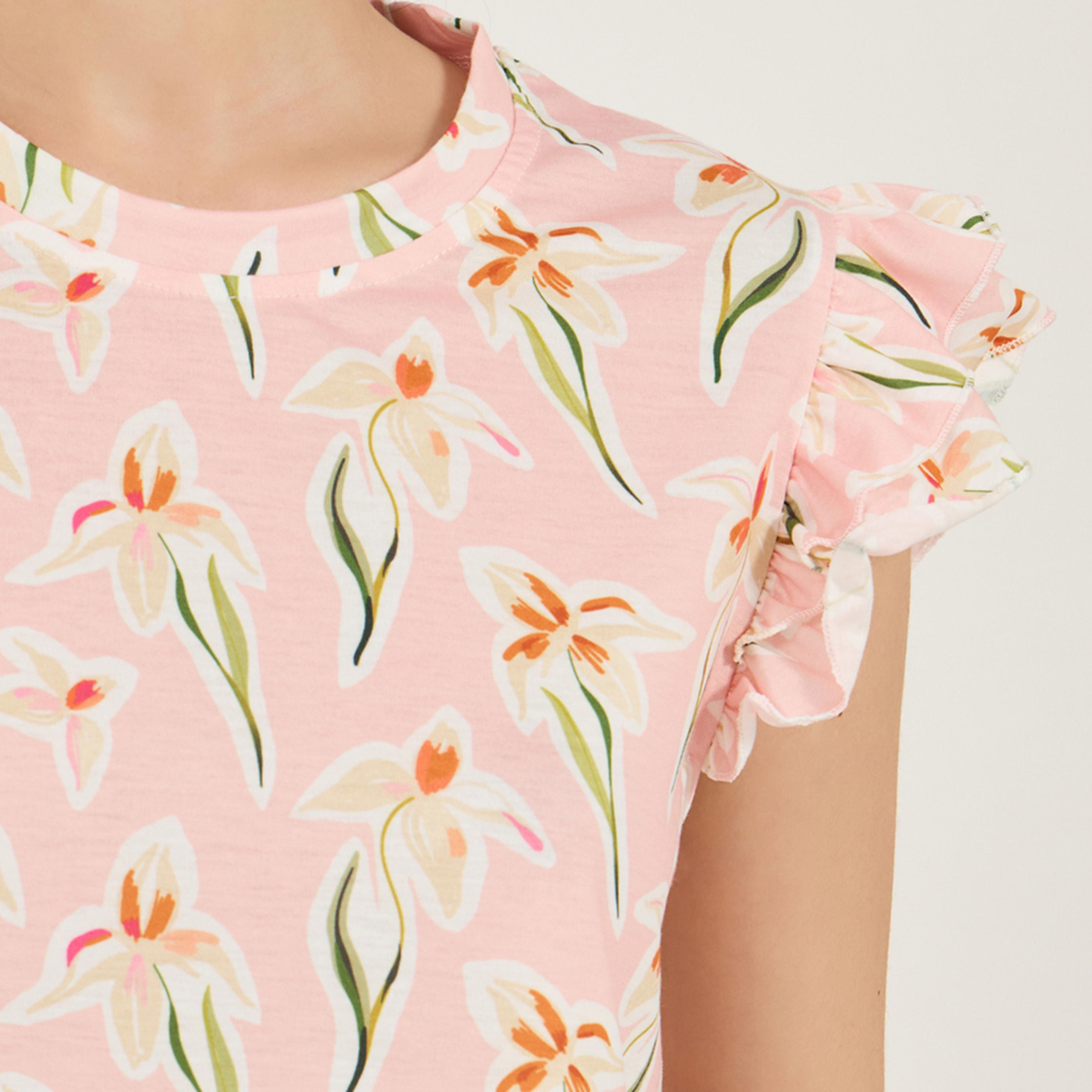 Styli Unwind All Over Floral Print Ruffled Sleeve T-Shirt & Capri Set-women-clothing-nightwear-pyjamas-longsets-image-3