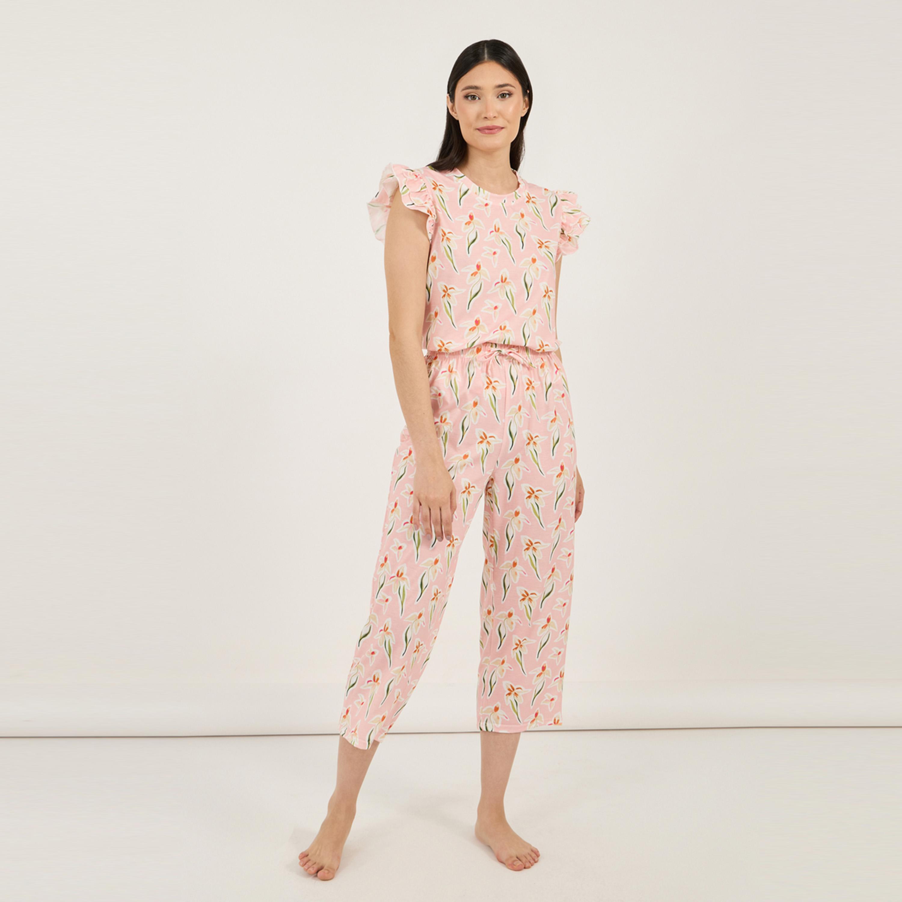Styli Unwind All Over Floral Print Ruffled Sleeve T-Shirt & Capri Set-women-clothing-nightwear-pyjamas-longsets-image-4