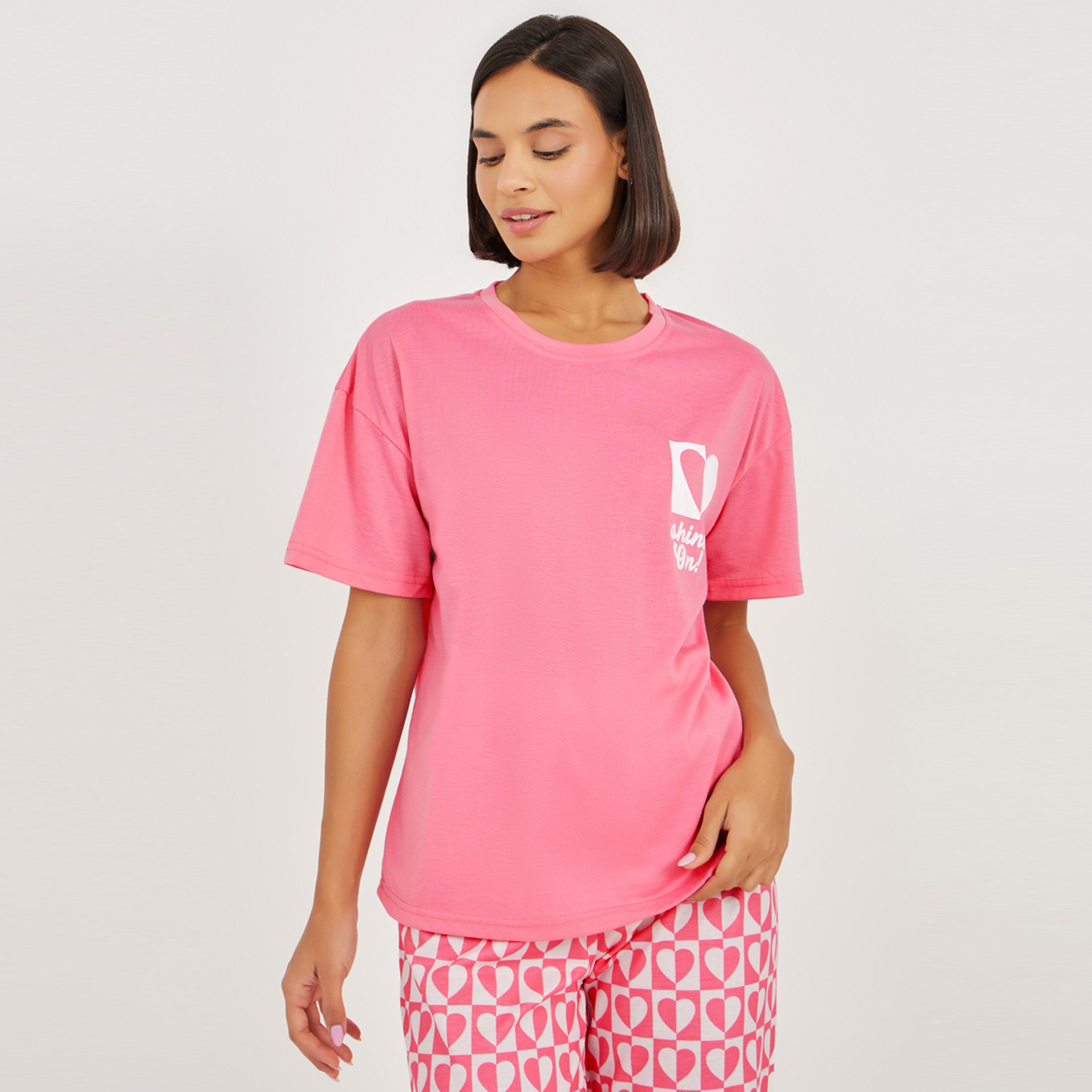 ستايلي - طقم تي شيرت قلب بأكتاف منسدلة مع بنطال بيجامة أنوايند-women-clothing-nightwear-pyjamas-longsets-image-2