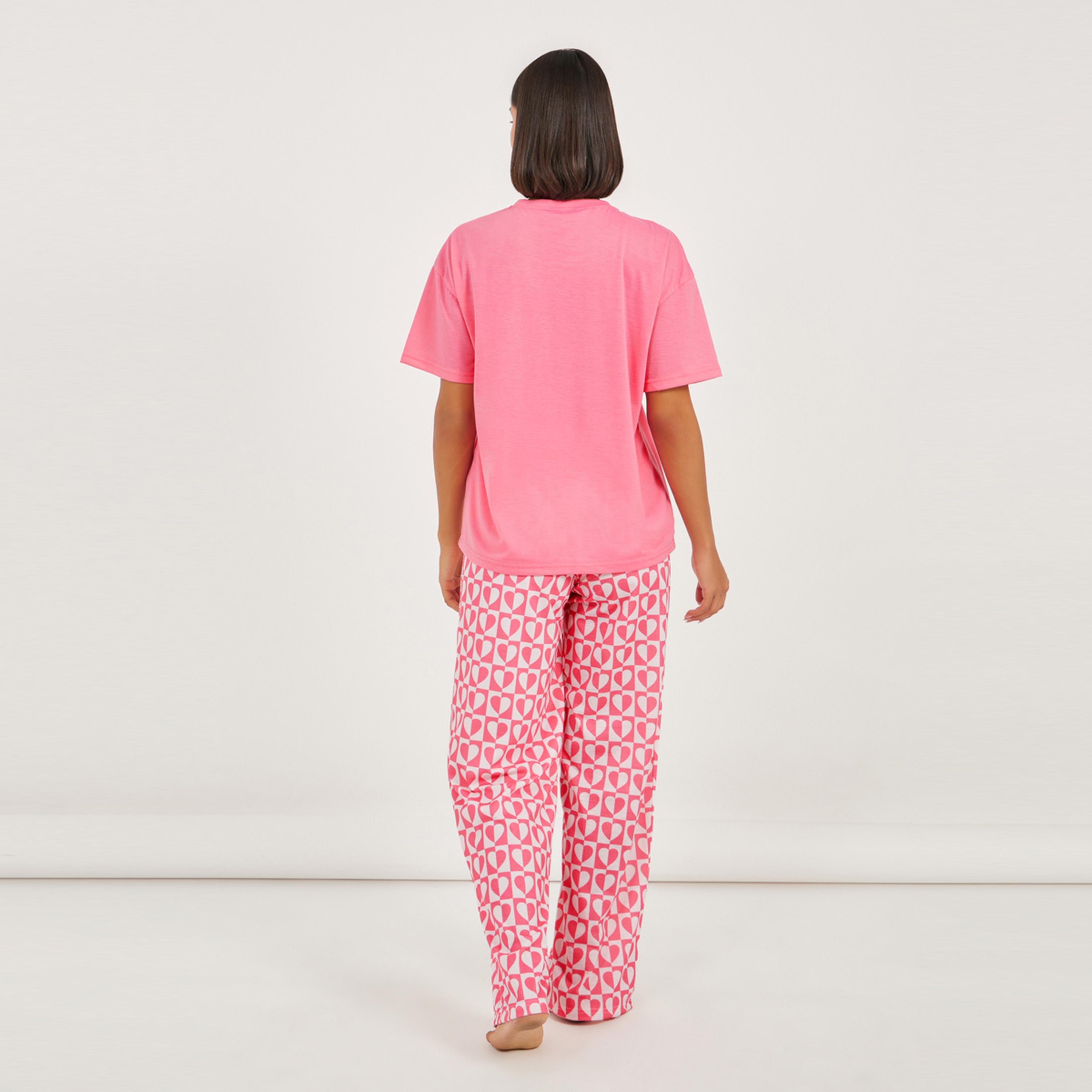 ستايلي - طقم تي شيرت قلب بأكتاف منسدلة مع بنطال بيجامة أنوايند-women-clothing-nightwear-pyjamas-longsets-image-6