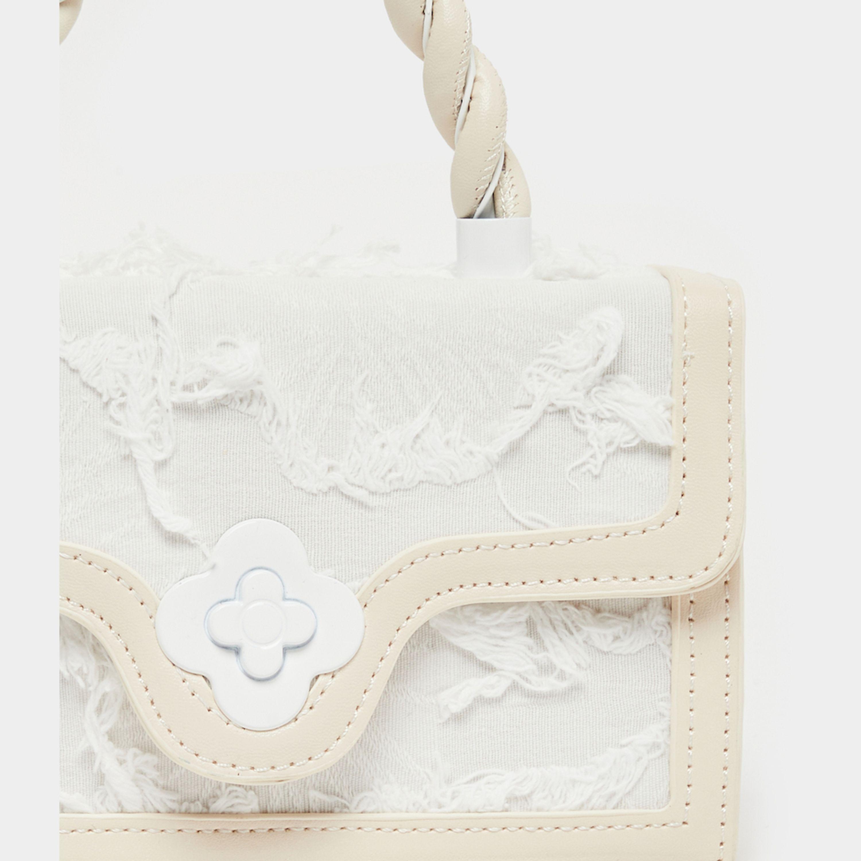 ستايلي - حقيبة يد مزينة بالدانتيل مع حزام قابل للفصل-women-bagsandwallets-handbags-image-5