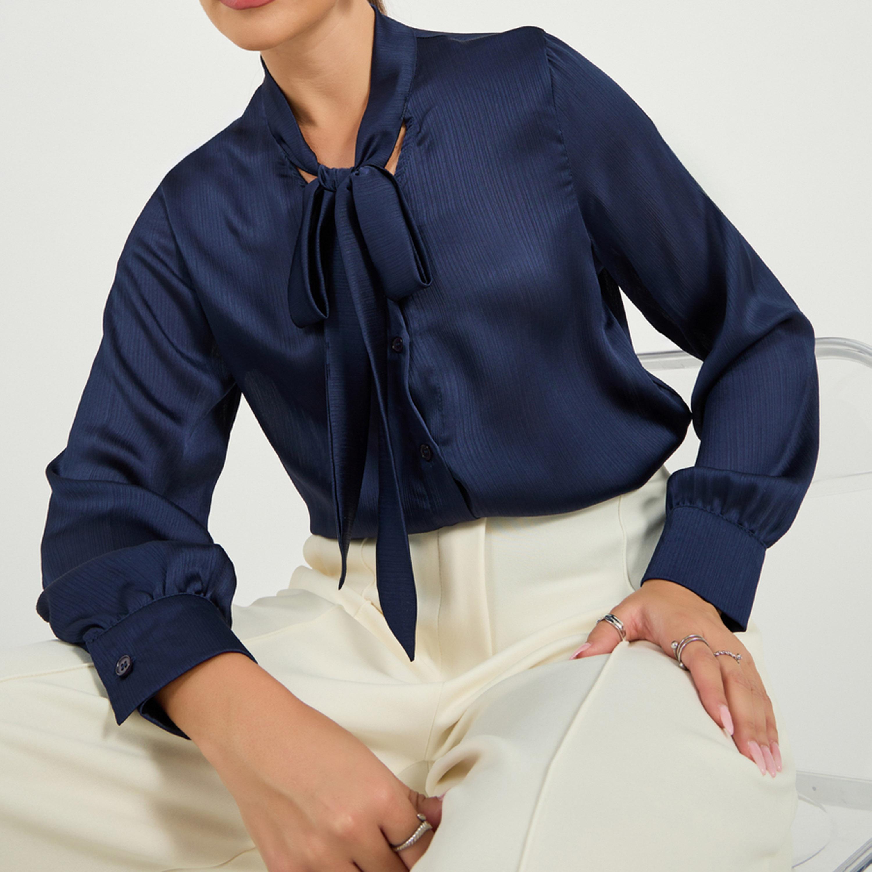 ستايلي - بلوزة بمقاس عادي مع تفاصيل رباط-women-clothing-shirtsandblouses-blouses-image-1