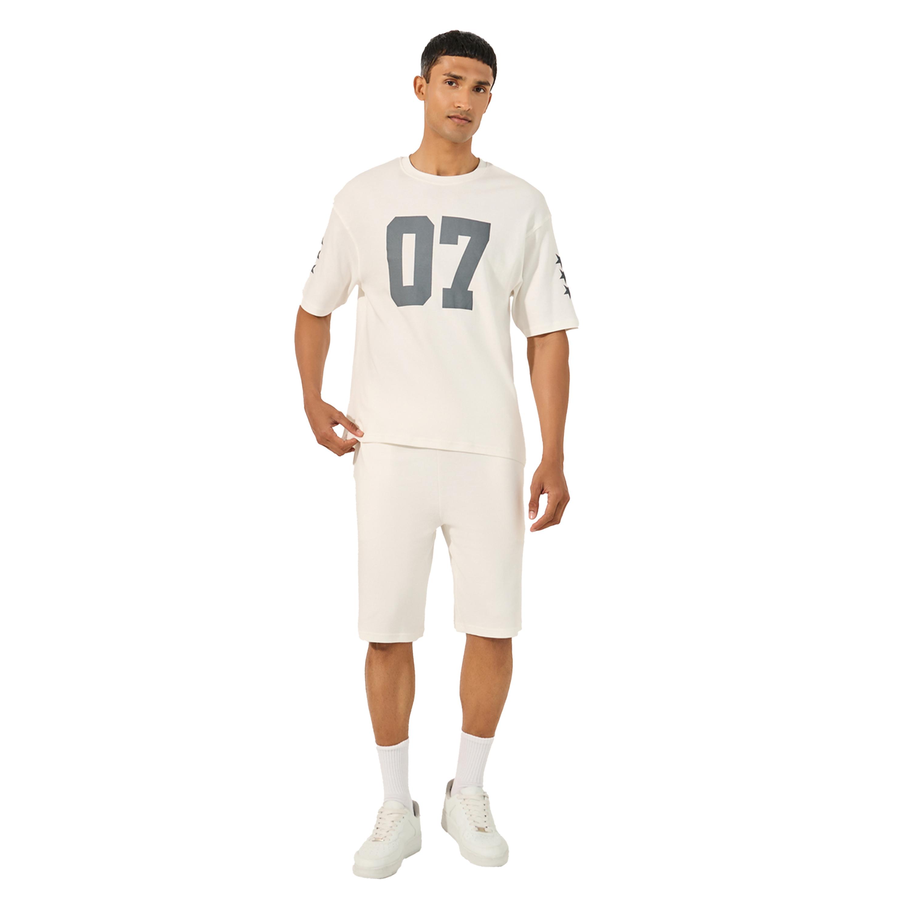 ستايلي -  تي شيرت وشورت مطبوع مقاس كبير-men-clothing-coordsets-image-1