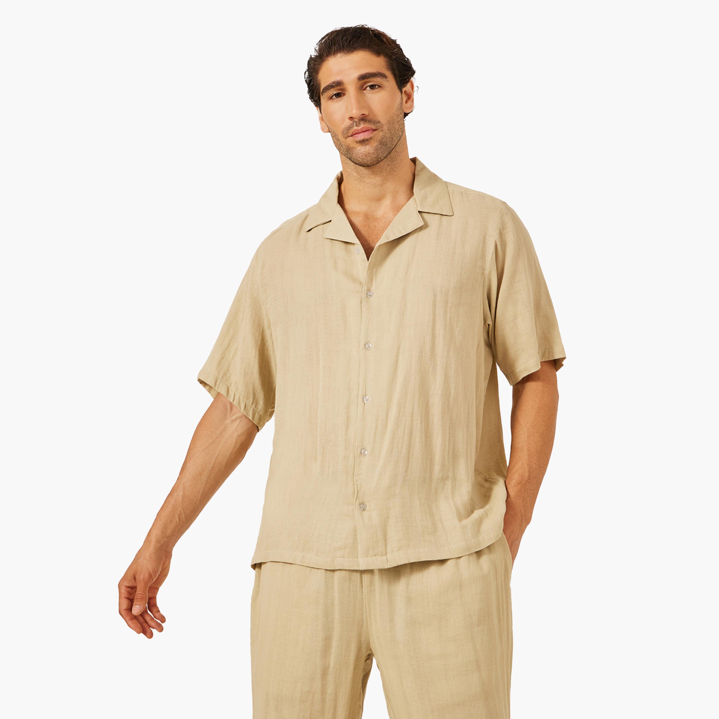 ستايلي - طقم قميص سادة بقصة مريحة مع بنطال-men-clothing-coordsets-image-2