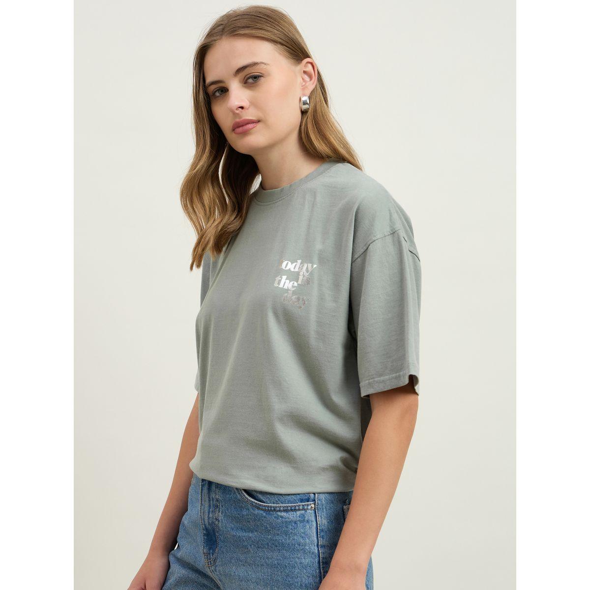 Styli Acid Washed Foil Slogan Print Oversized Longline T-Shirt-women-clothing-tshirts-image-3