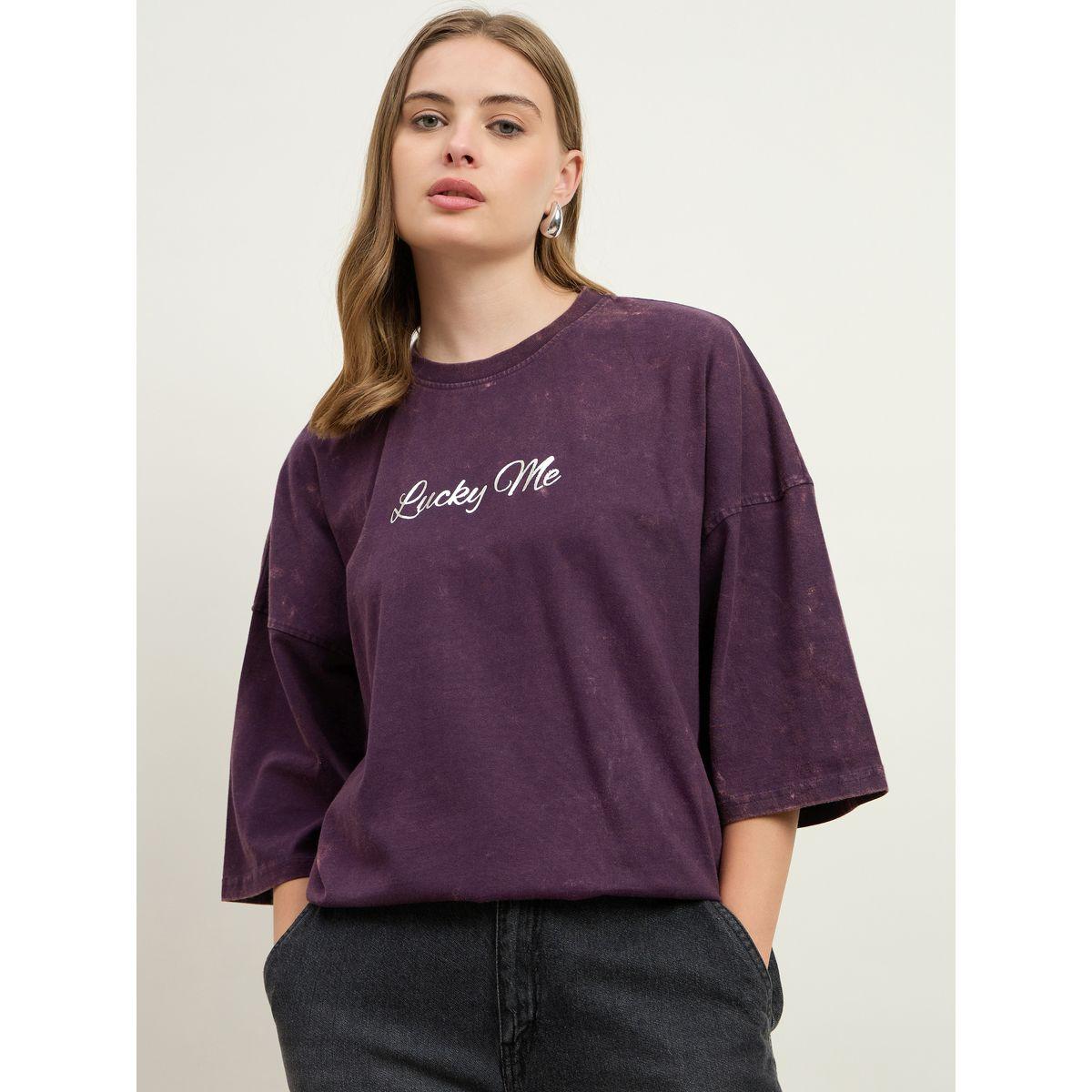 تيشيرت فضفاض بطبعة كتابة-women-clothing-tshirts-image-2