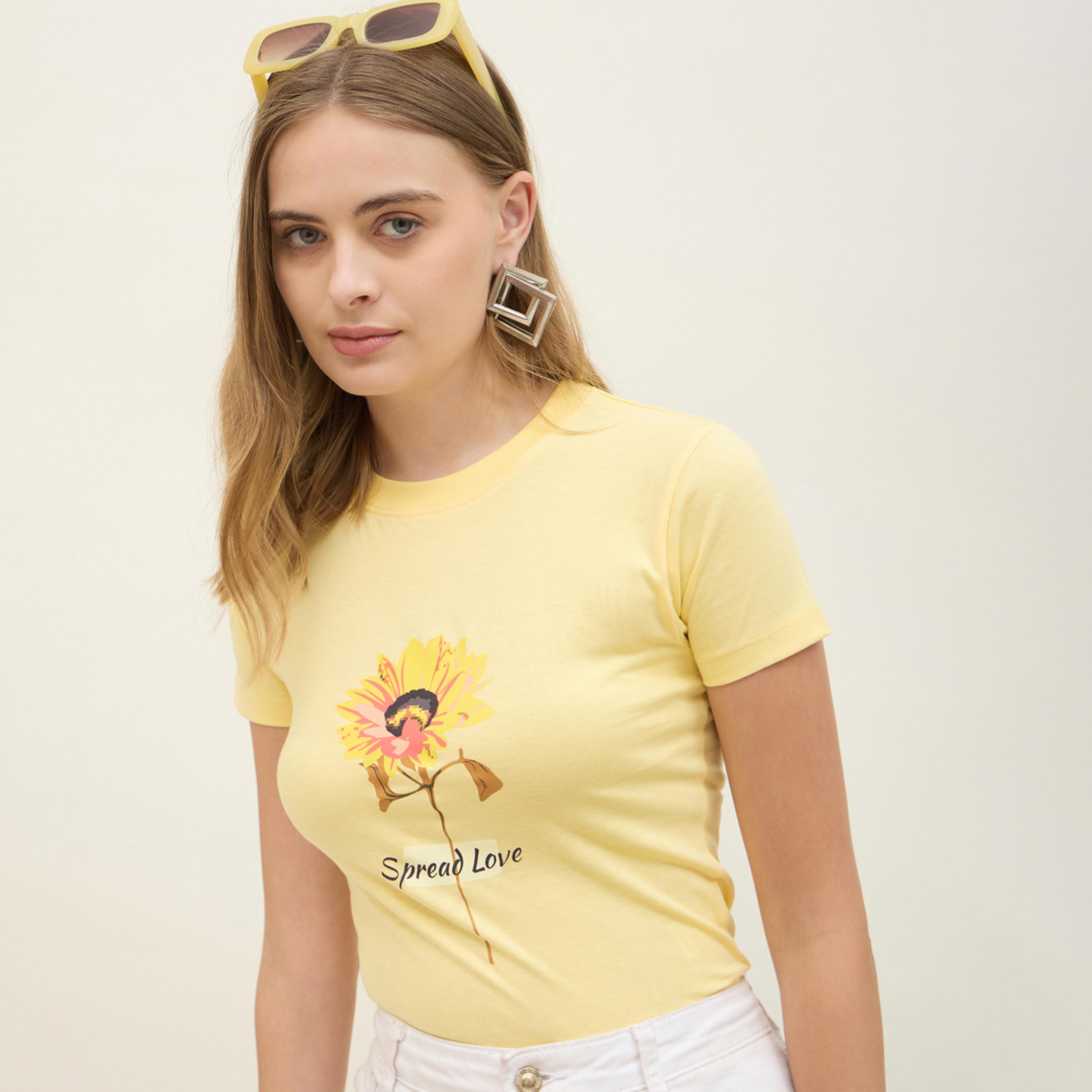 Styli Graphic Print Short Sleeve Fitted T-Shirt-women-clothing-tshirts-image-4