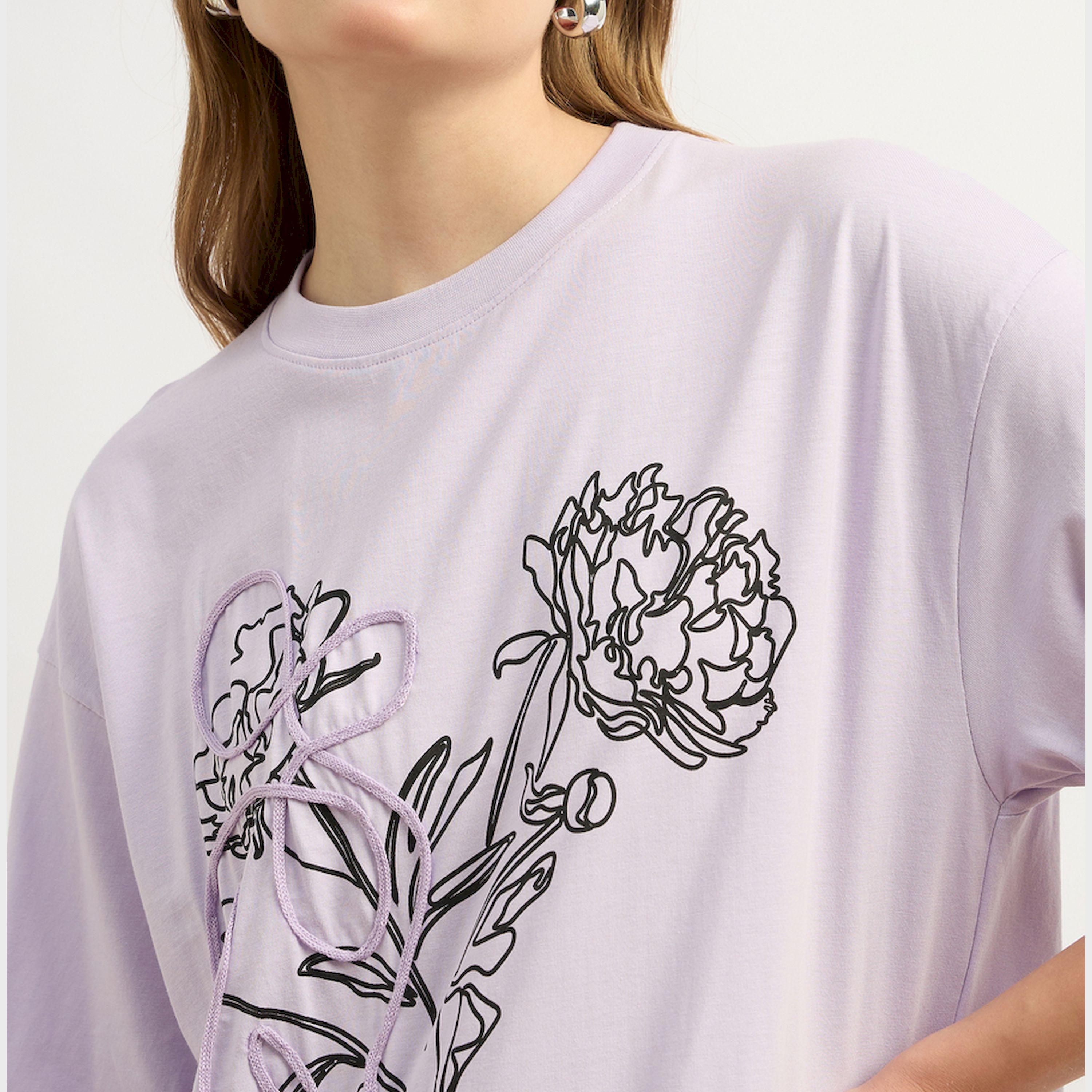 Styli Graphic Print Round Neck Oversized T-Shirt-women-clothing-tshirts-image-4