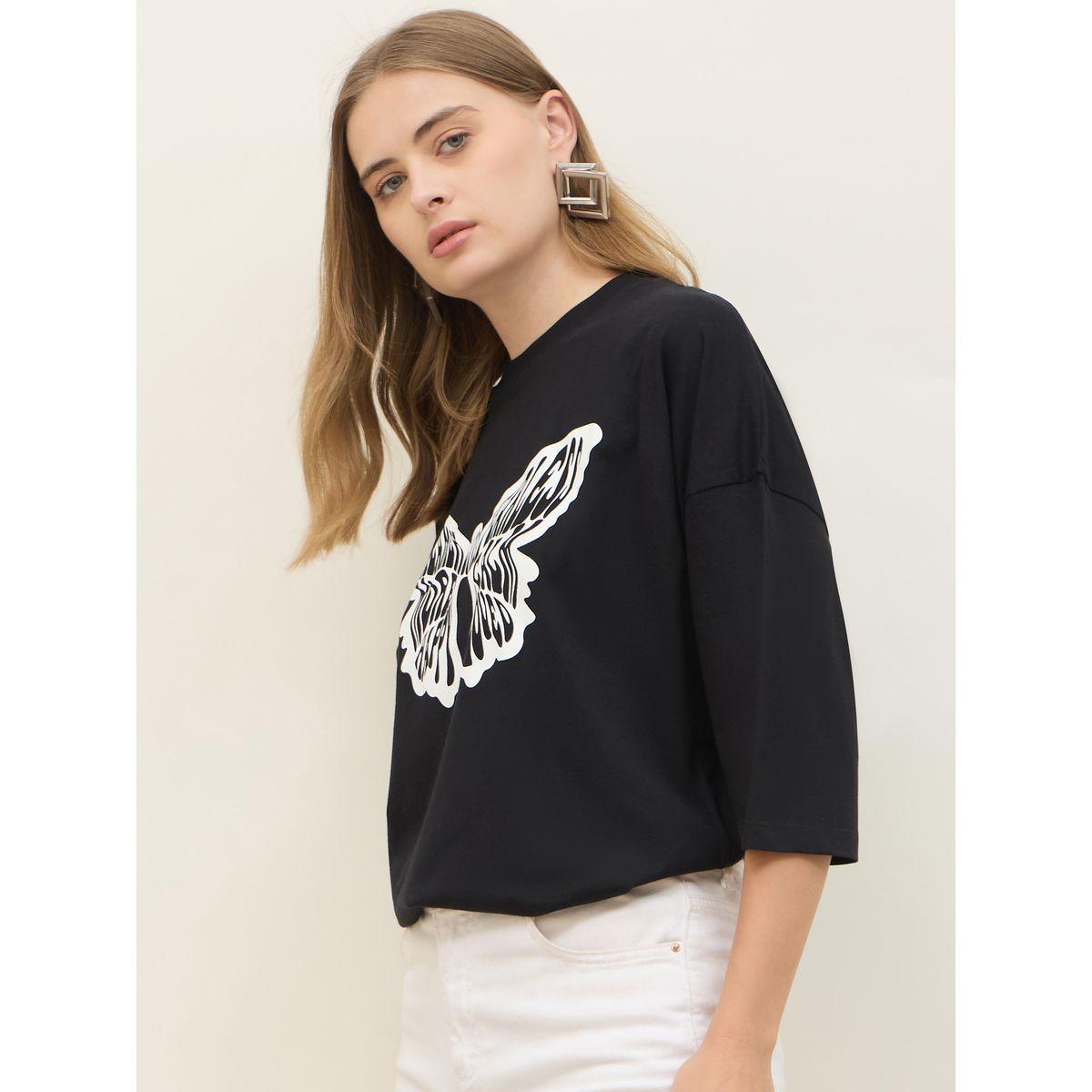 Styli Graphic Print Round Neck T-Shirt-women-clothing-tshirts-image-3