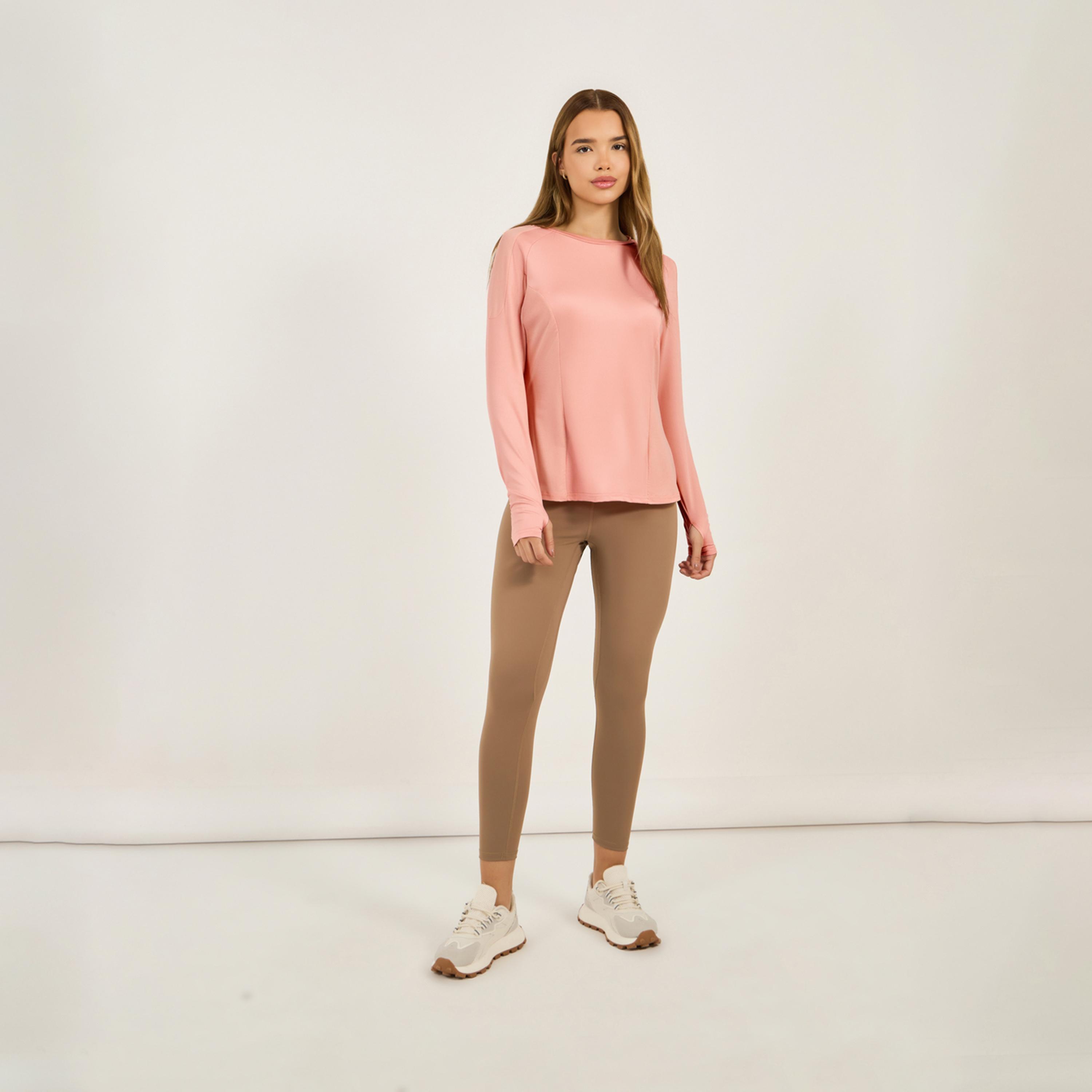 ستايلي - بلوزة رياضية بأكمام طويلة وأجزاء شبكية وفتحة إبهام-women-clothing-sportswearandactivewear-tshirtsandvests-image-2