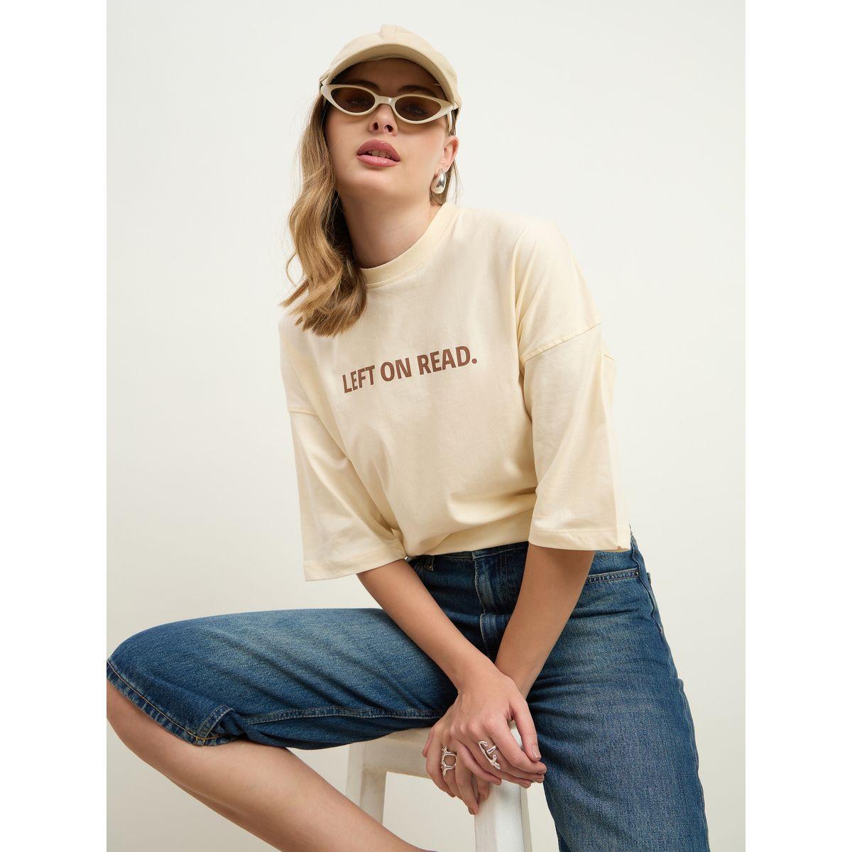 تيشيرت فضفاض بطبعة كتابة-women-clothing-tshirts-image-6