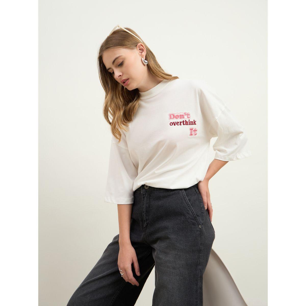 تيشيرت فضفاض بطبعة كتابة-women-clothing-tshirts-image-6
