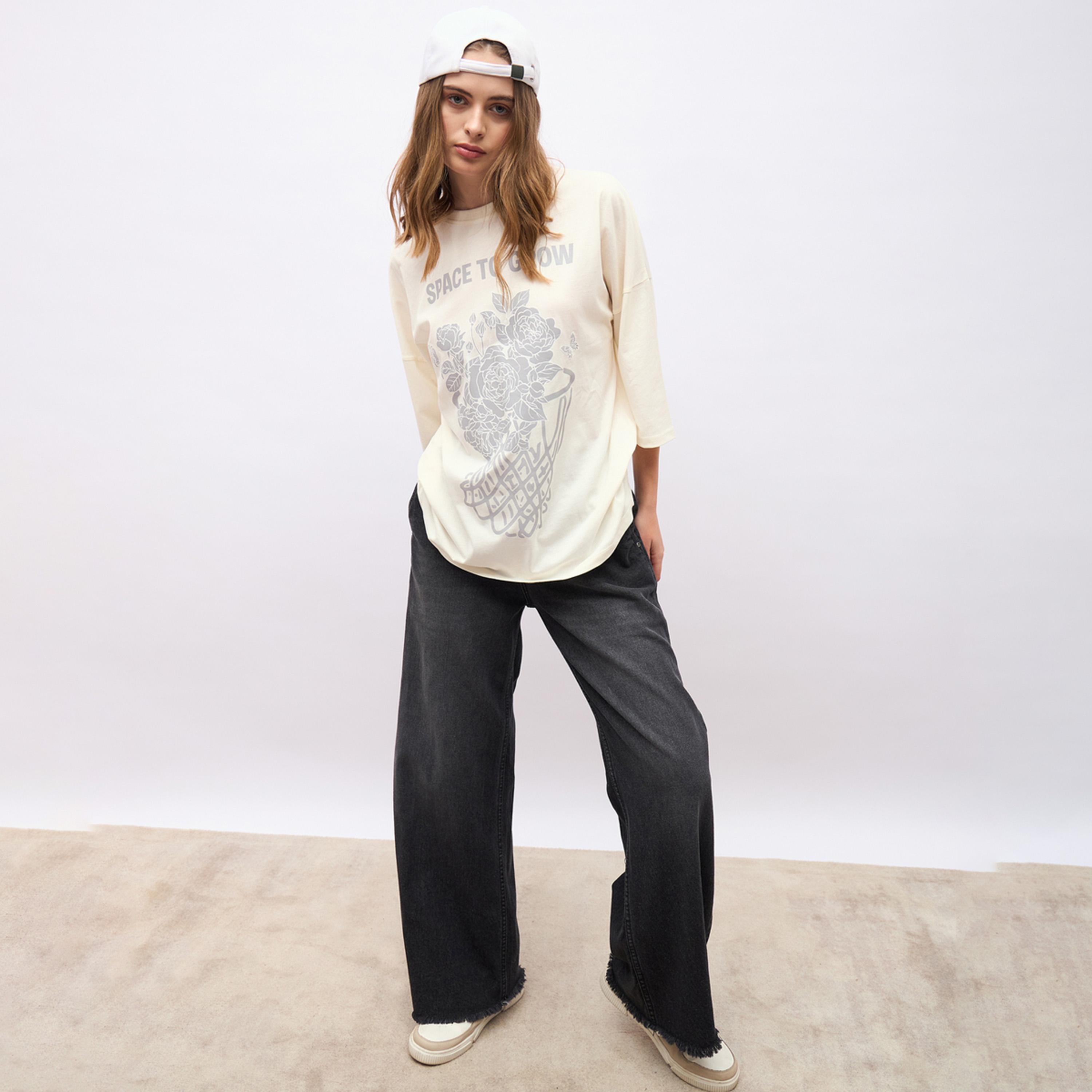 Styli Graphic Print Dropped Shoulders Oversized T-Shirt-women-clothing-tshirts-image-1