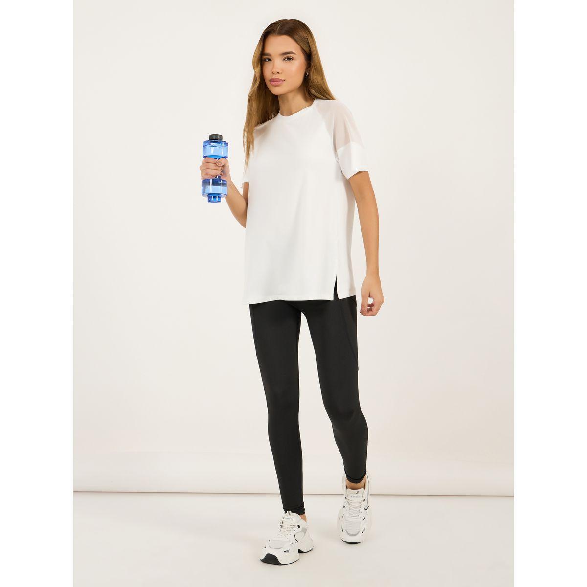 بلوزة رياضية بطبعة كتابة وأكمام قصيرة-women-clothing-sportswearandactivewear-tshirtsandvests-image-2