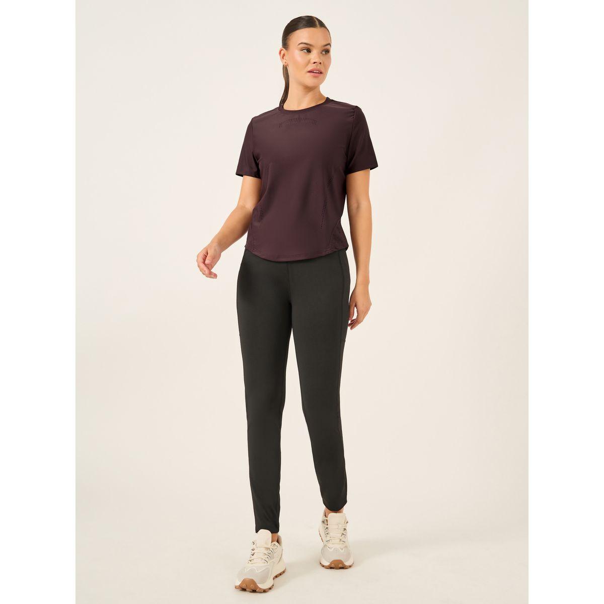 Styli Laser Cut and Back Reflective Stripe Detail Short Sleeves Top-women-clothing-sportswearandactivewear-tshirtsandvests-image-3