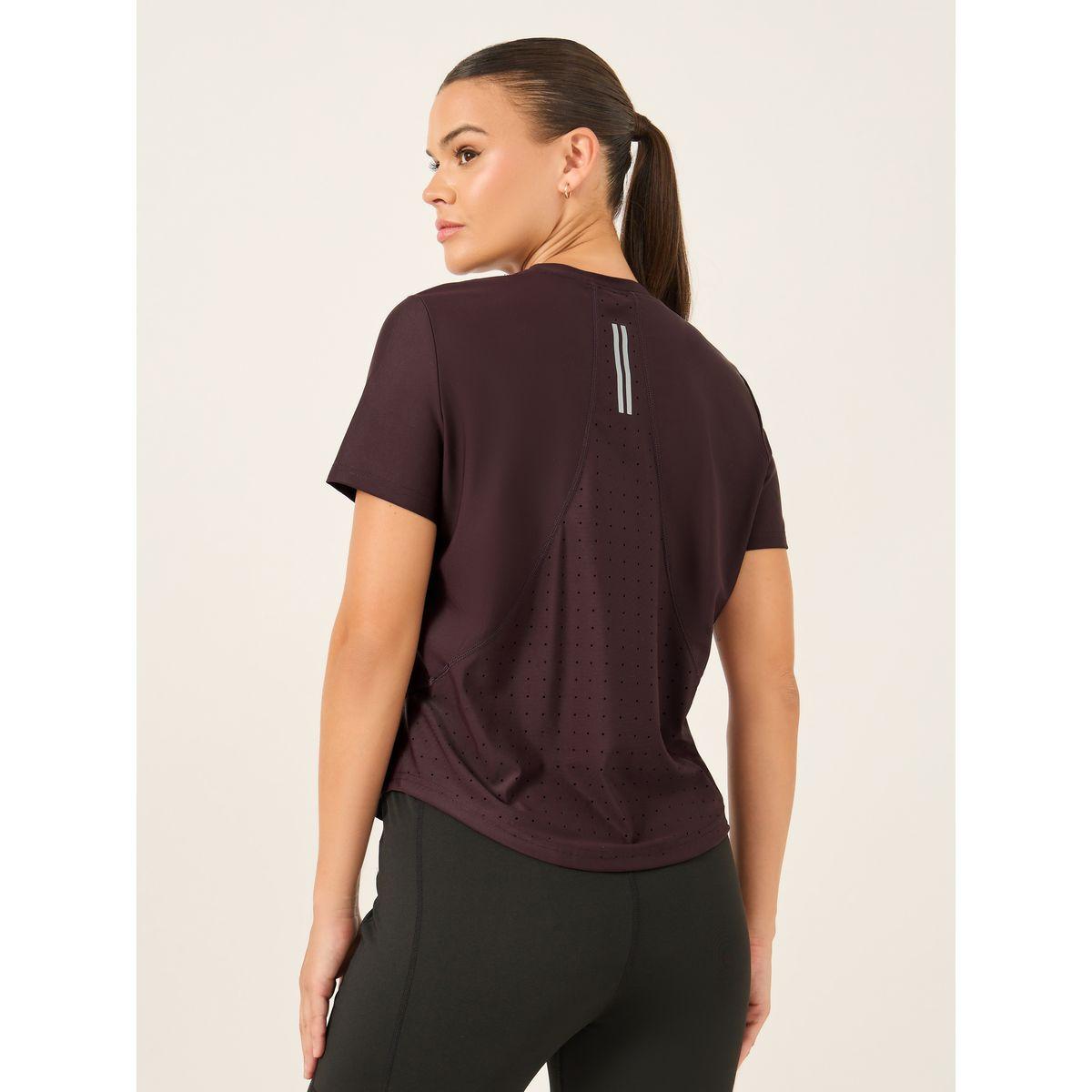 Styli Laser Cut and Back Reflective Stripe Detail Short Sleeves Top-women-clothing-sportswearandactivewear-tshirtsandvests-image-5