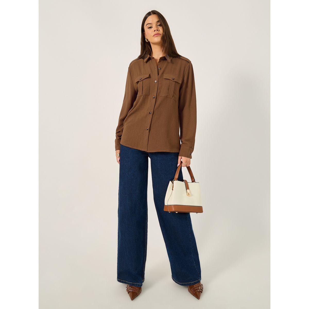 بلوزة سادة بأكمام طويلة وتفاصيل جيوب-women-clothing-shirtsandblouses-shirts-image-2