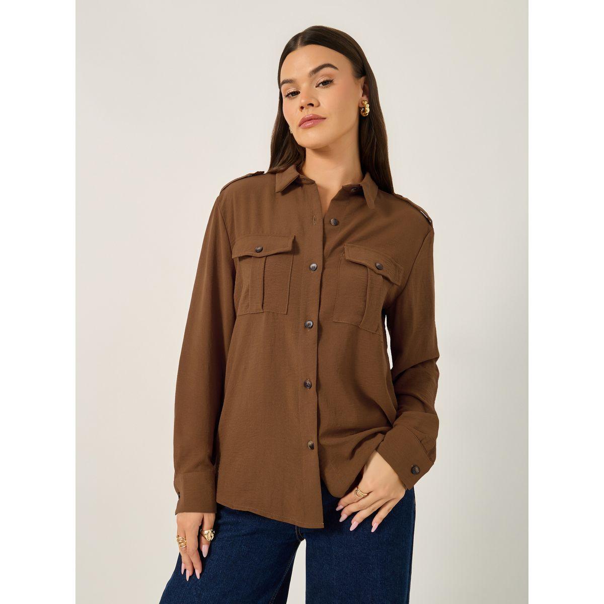 بلوزة سادة بأكمام طويلة وتفاصيل جيوب-women-clothing-shirtsandblouses-shirts-image-3