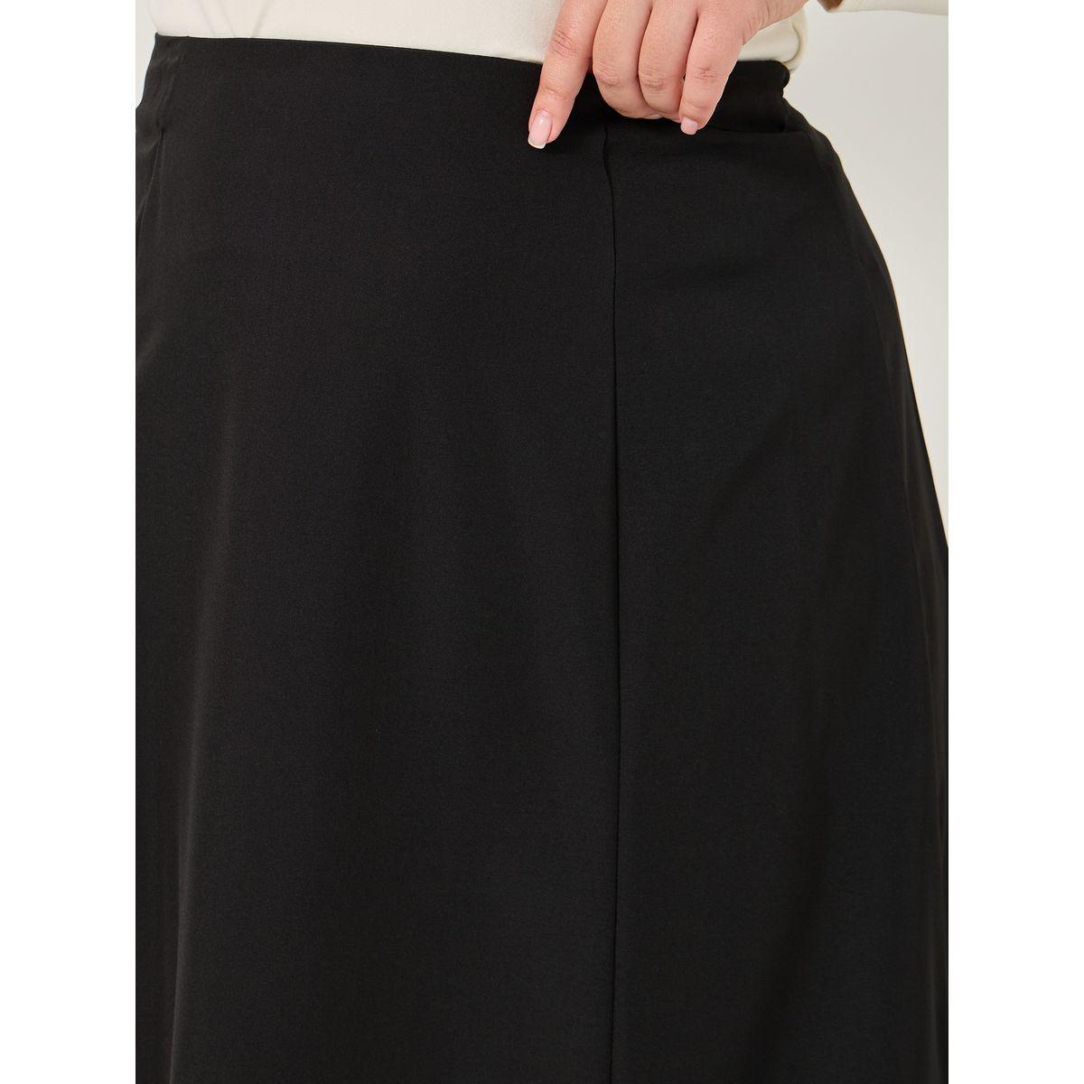Styli Plus Size Solid High Rise A-Line Midi Skirt-women-clothing-bottoms-skirts-image-3