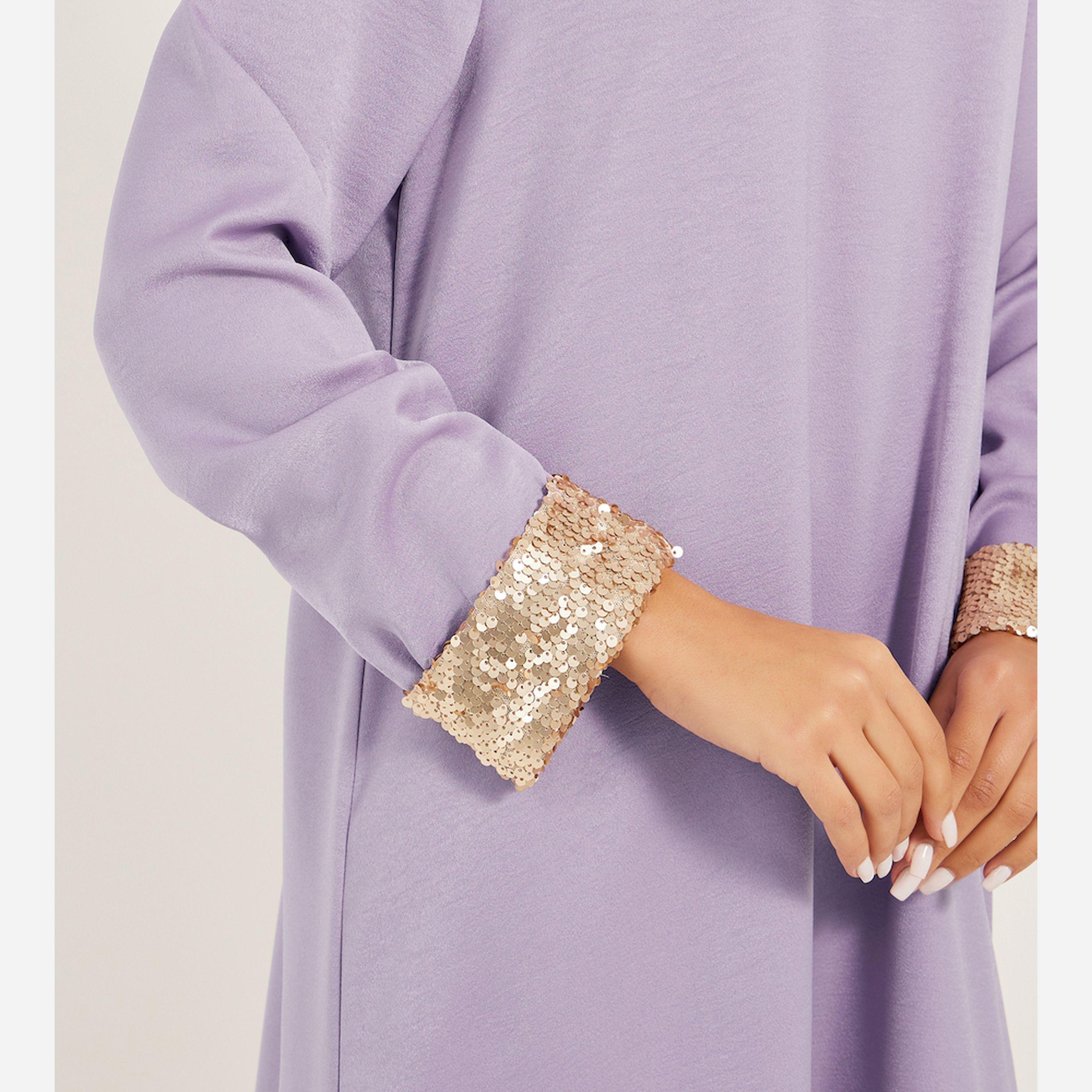 ستايلي - جلابية بأكمام طويلة ورقبة عالية وحواف لامعة-women-arabicclothing-jalabiyas-image-4