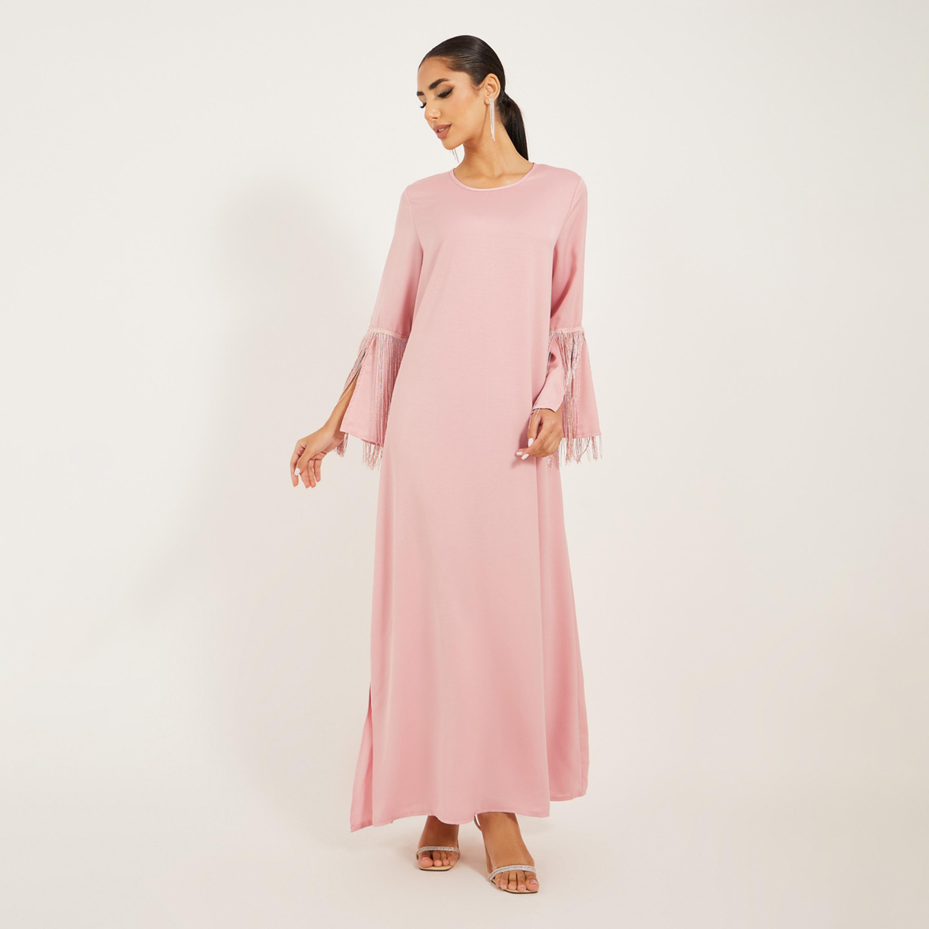 ستايلي - جلابية من الساتان غير اللامع مع حواف شراشيب على أطراف الأكمام-women-arabicclothing-jalabiyas-image-2