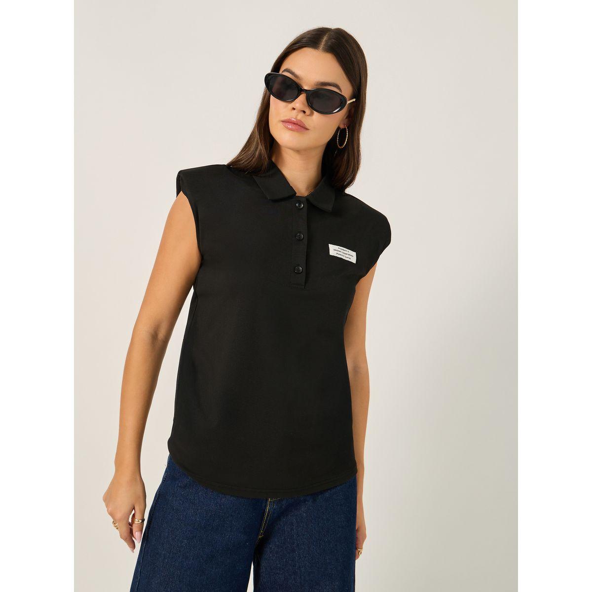 بلوزة بقصة عادية وأكتاف مبطنة مع شارة-women-clothing-tshirts-image-3