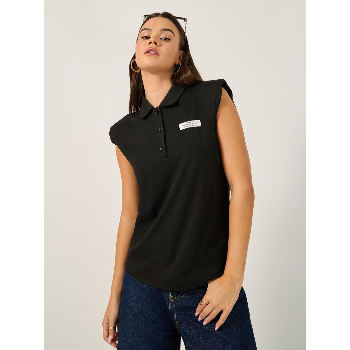 بلوزة بقصة عادية وأكتاف مبطنة مع شارة-women-clothing-tshirts-image-4