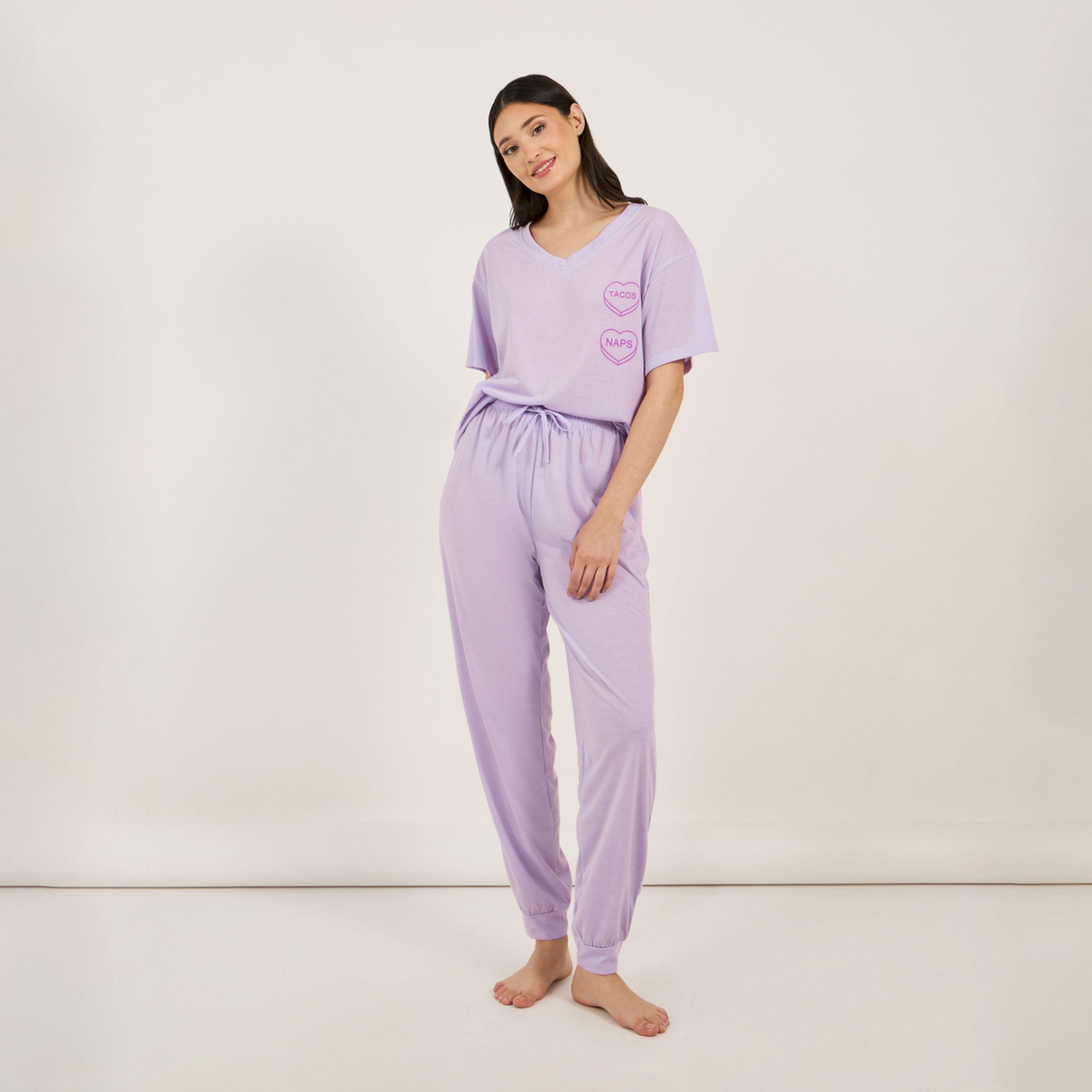 ستايلي - طقم تي شيرت بأكمام طويلة بفتحة حرف V مع بنطال بيجامة أنوايند تاكوز&نابس-women-clothing-nightwear-pyjamas-longsets-image-1